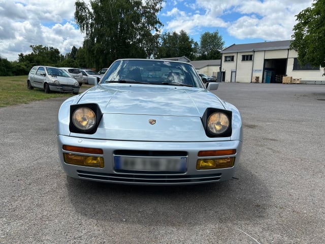 Porsche 944  Turbo