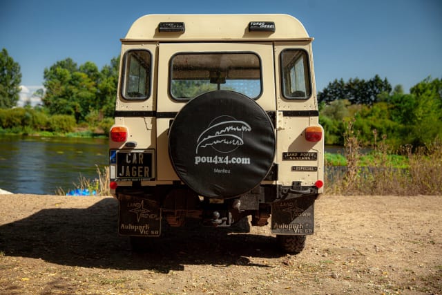 LAND ROVER Santana 90 1982 occasion