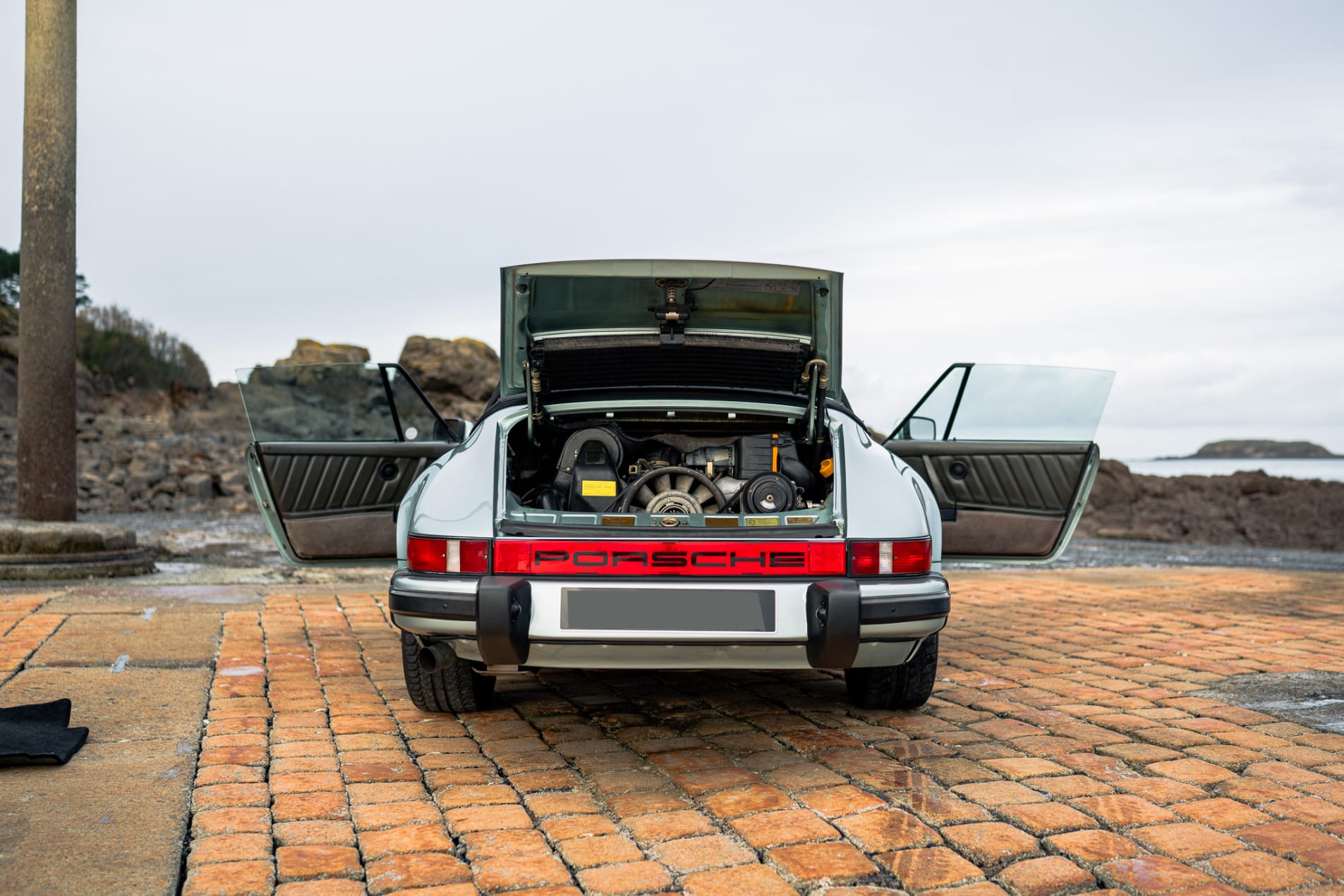 PORSCHE 911 Carrera 3.2 Cabriolet 1986