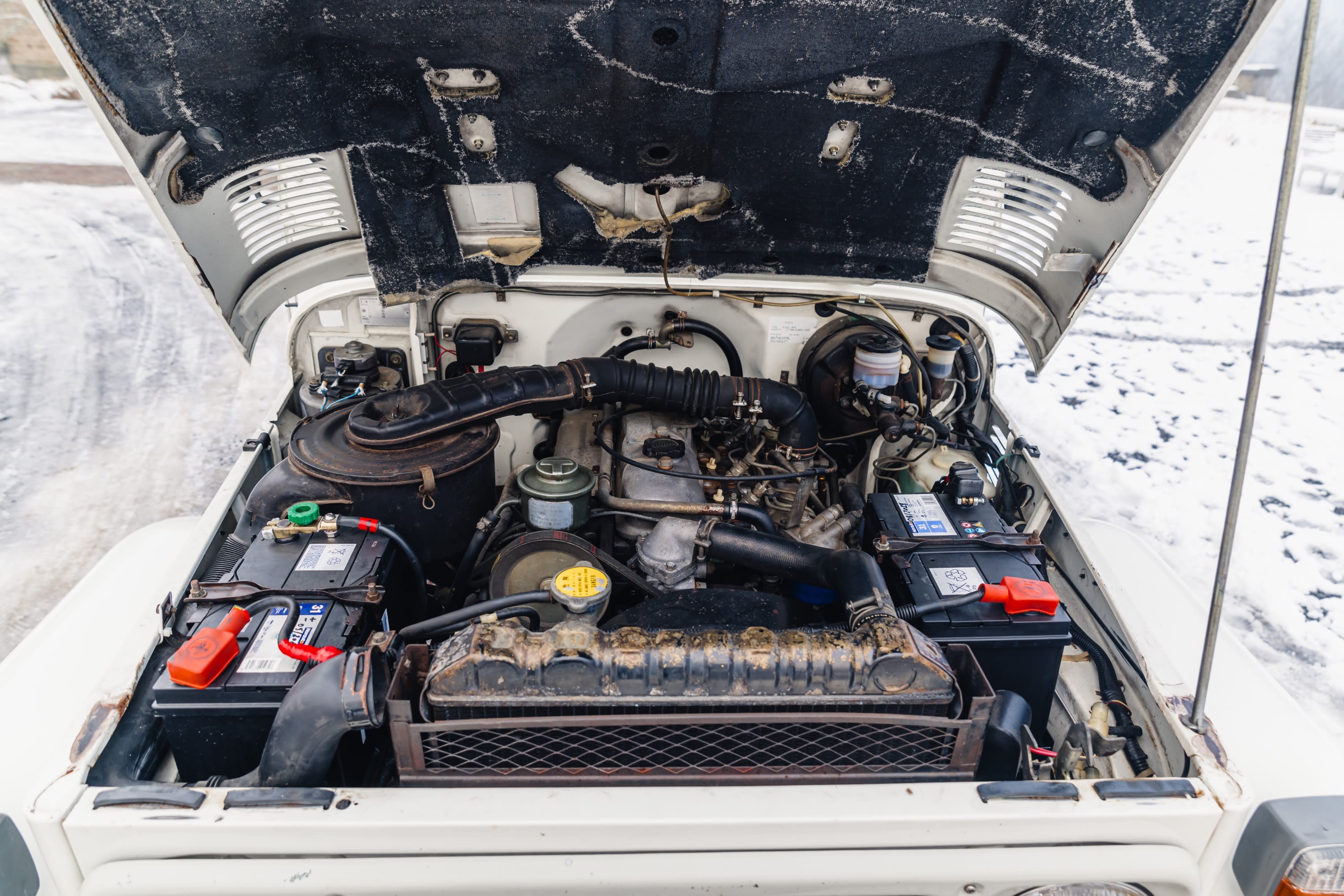 TOYOTA Land Cruiser Bj 42 1984 used mechanical (1)