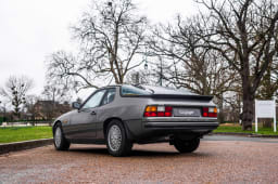 PORSCHE 924 Turbo 1981