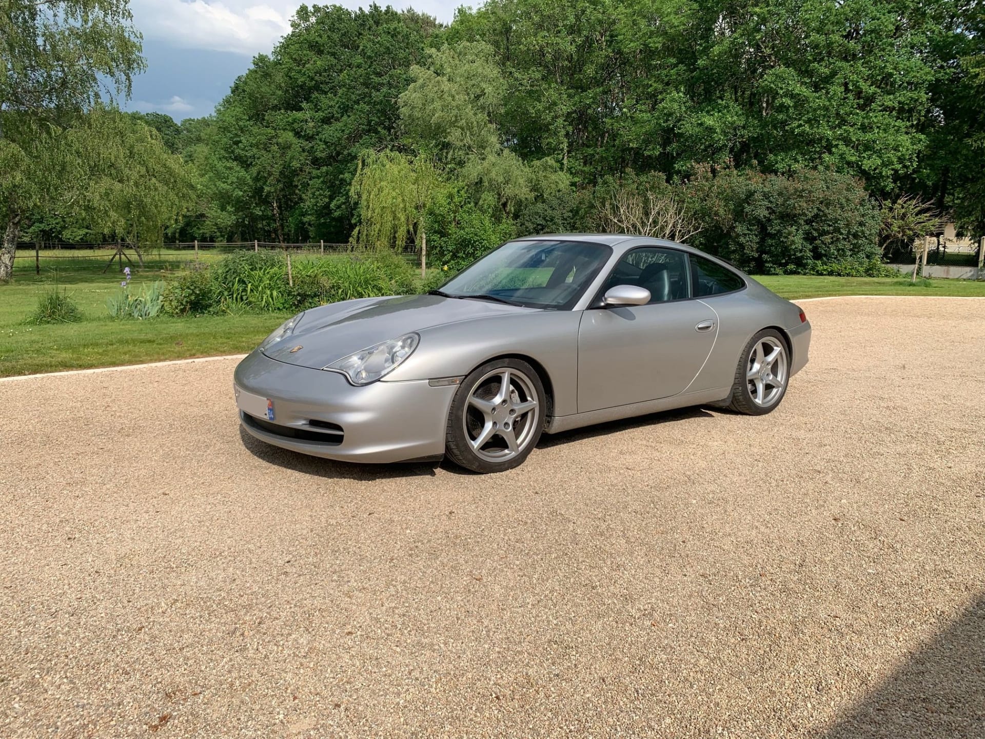 PORSCHE 911 996.2 Carrera 4 2002 occasion extérieur (2)