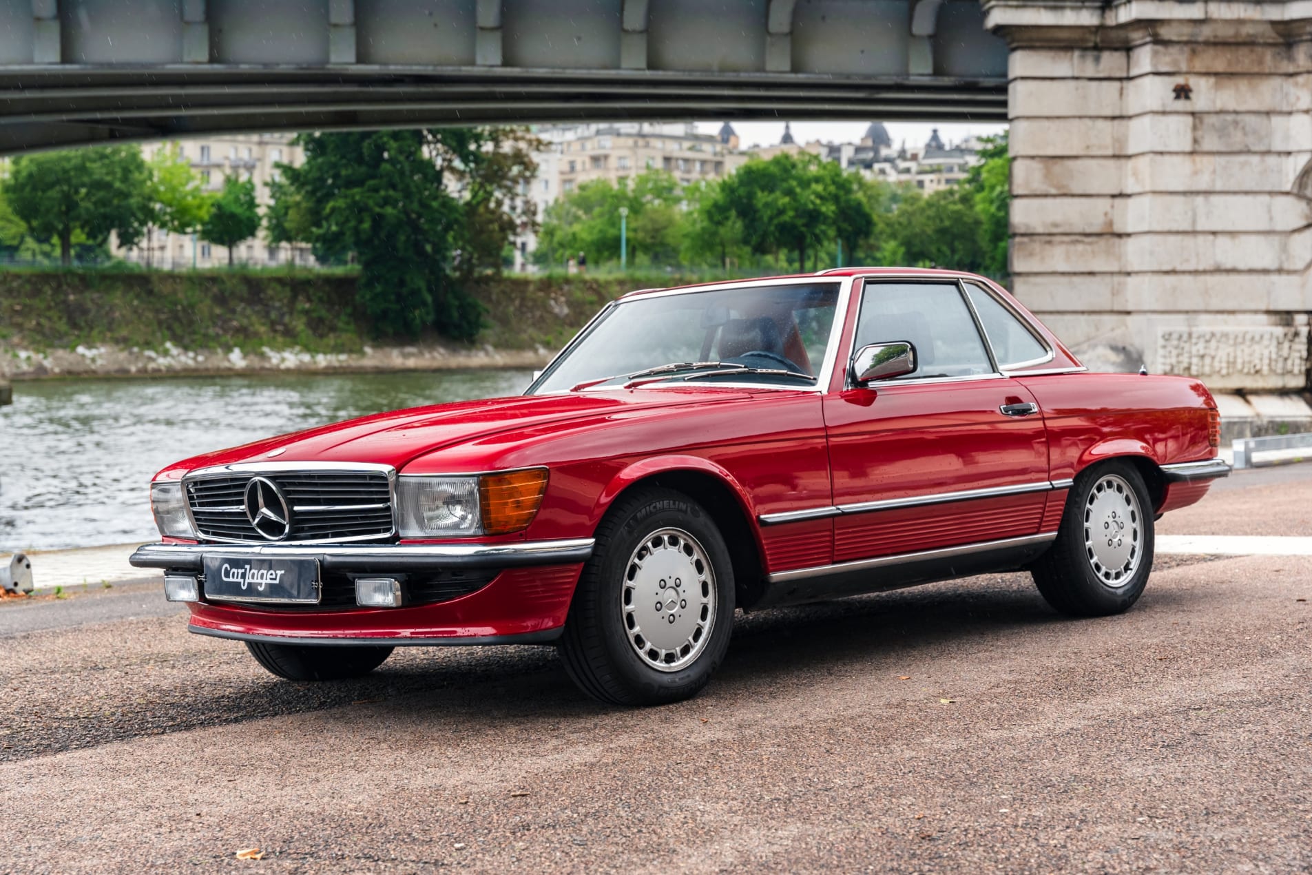 MERCEDES-BENZ 300 sl coupé hatchback 1985