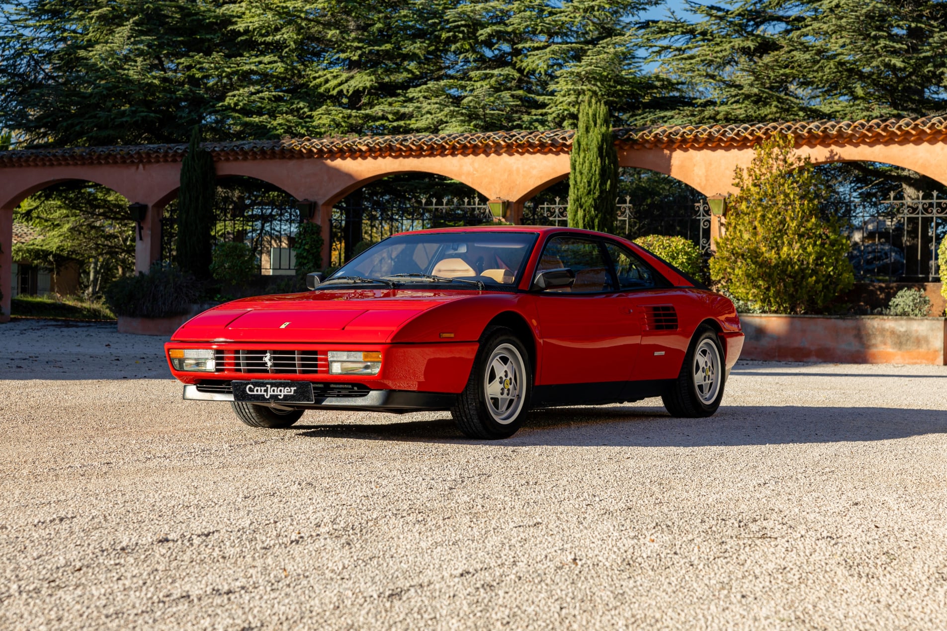 Photo FERRARI Mondial t 3.4 1989