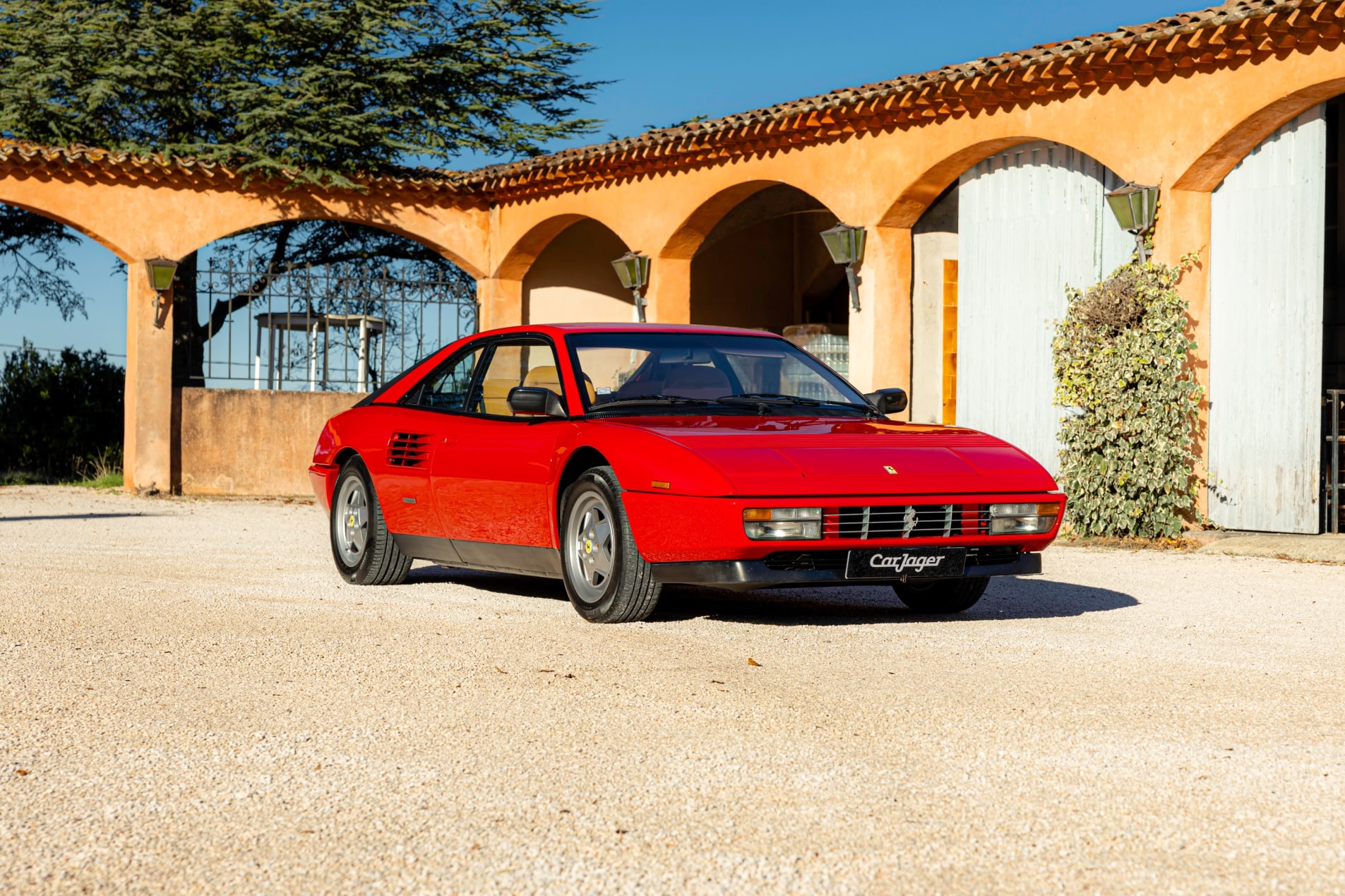 FERRARI Mondial t 3.4 1989