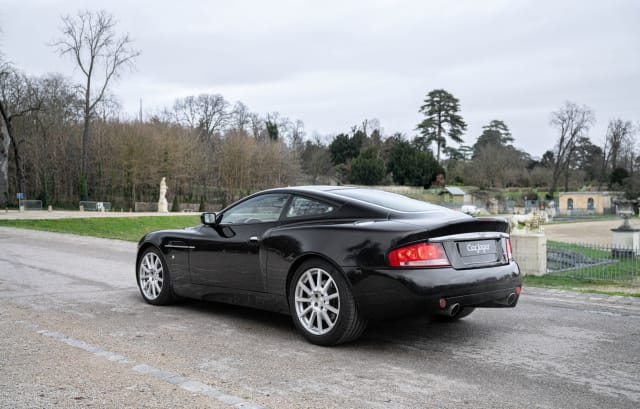 Aston Martin Vanquish S V12 2+2