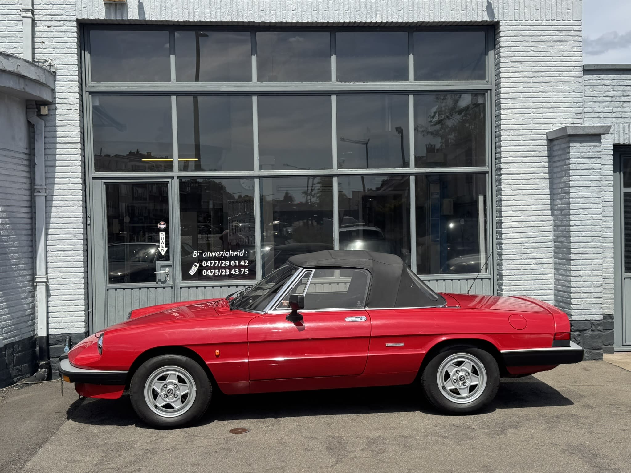ALFA ROMEO 2000 Veloce Spider 1988 occasion extérieur (2)