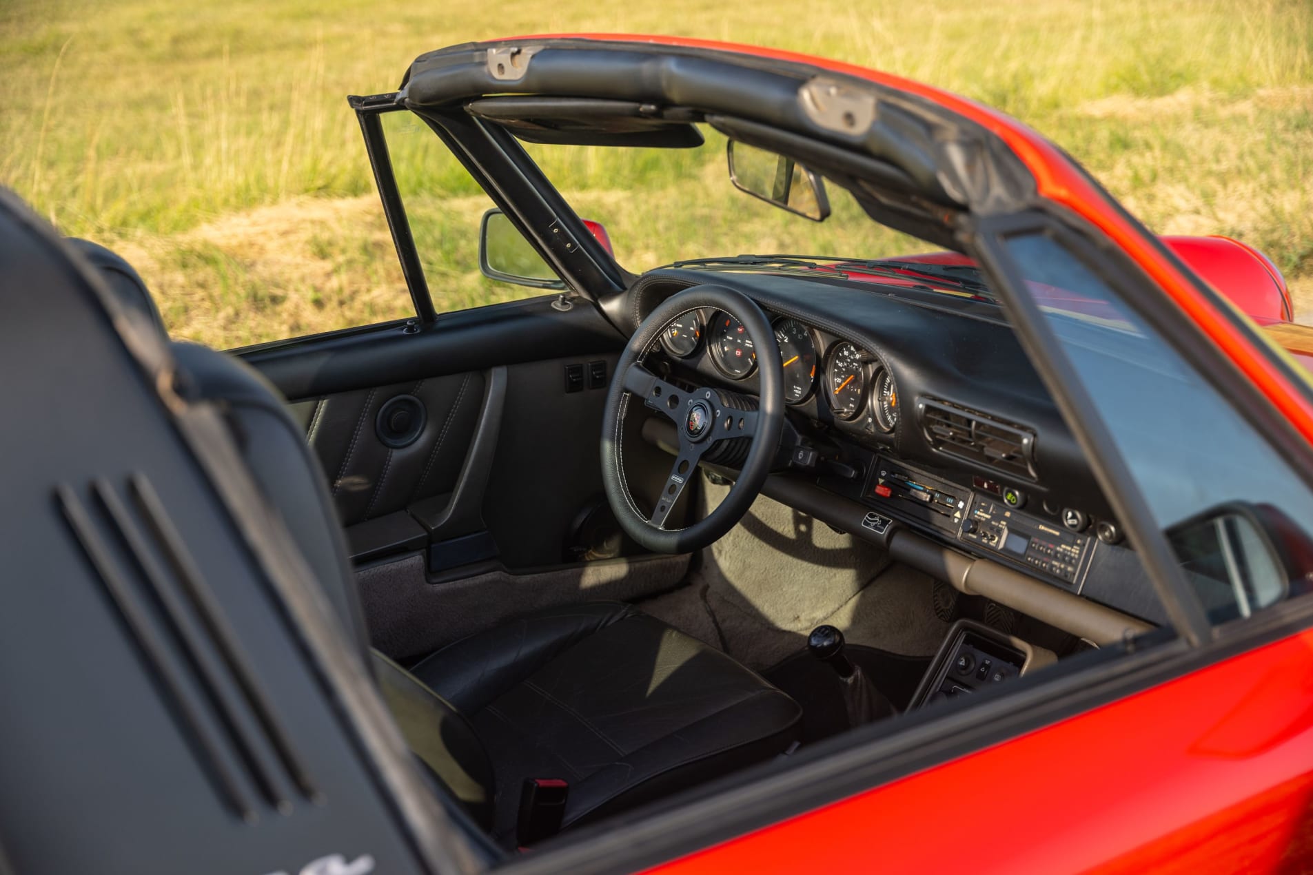 PORSCHE 911  Série G 3.2 Targa 1986