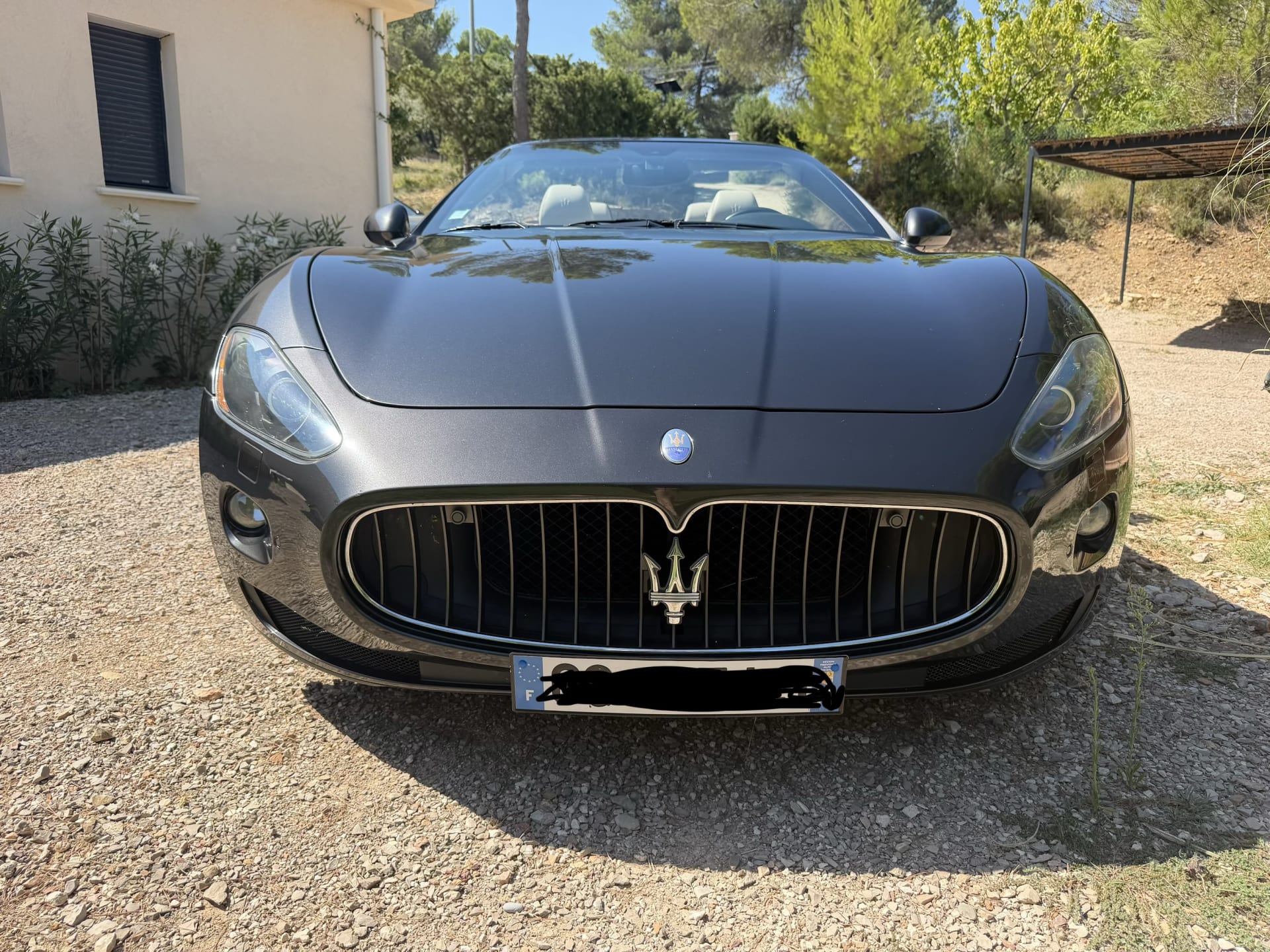 MASERATI Grancabrio 1st Generation Sport 2011 usado exterior (2)