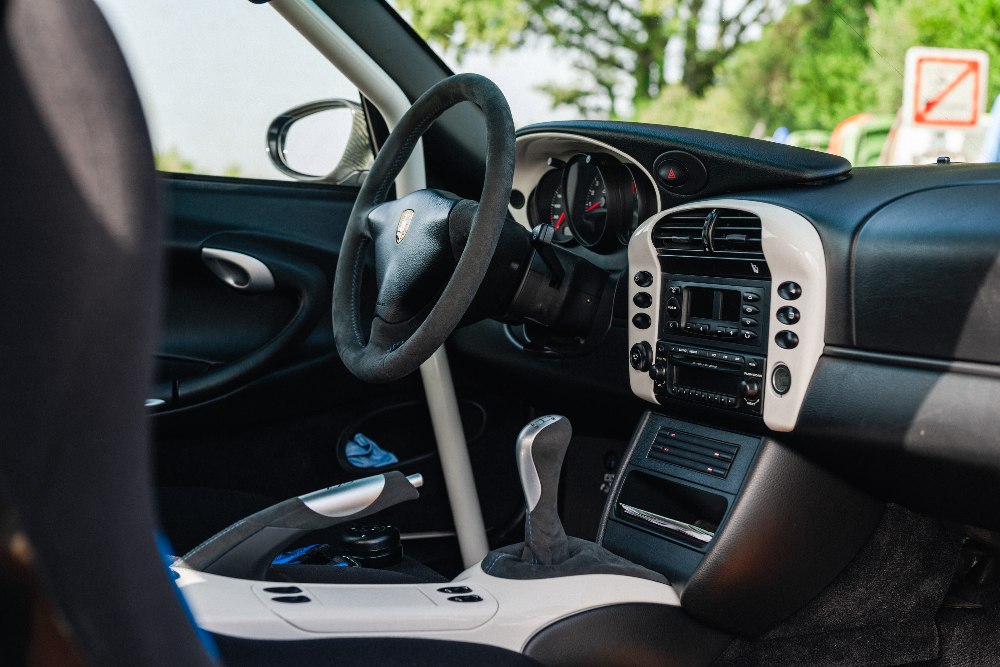 PORSCHE 911 996.2 Gt3 Rs 2004 occasion intérieur (1)