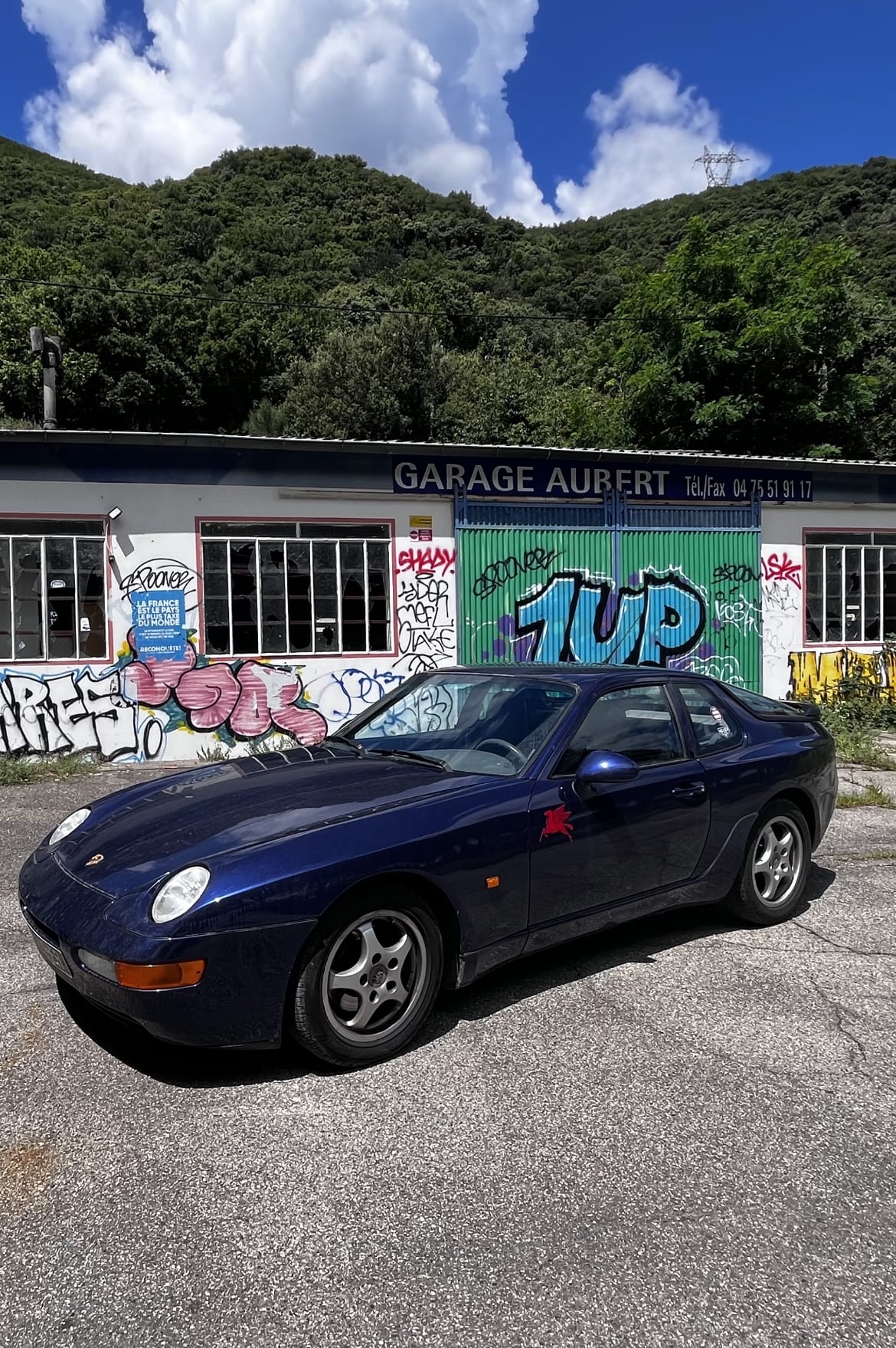 Porsche 968