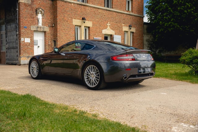ASTON MARTIN Vantage V8 4.7 Bvm 2009 used