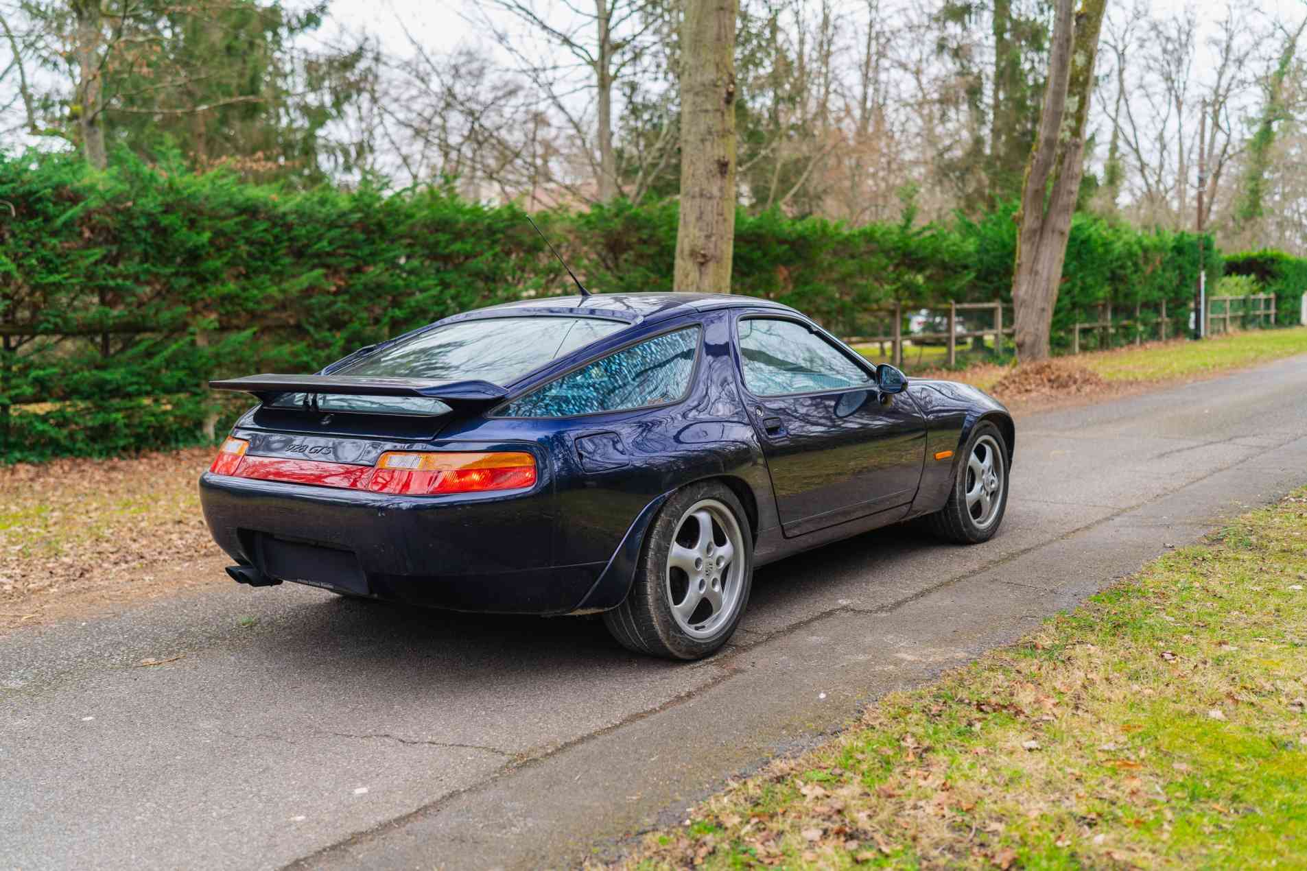 PORSCHE 928 GTS 1995