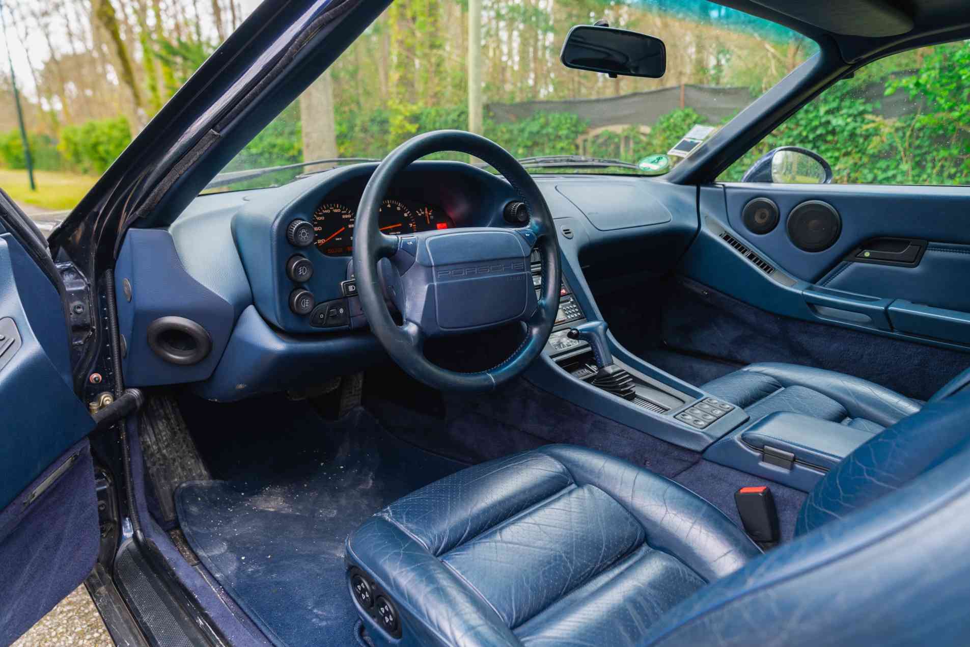 PORSCHE 928 GTS 1995