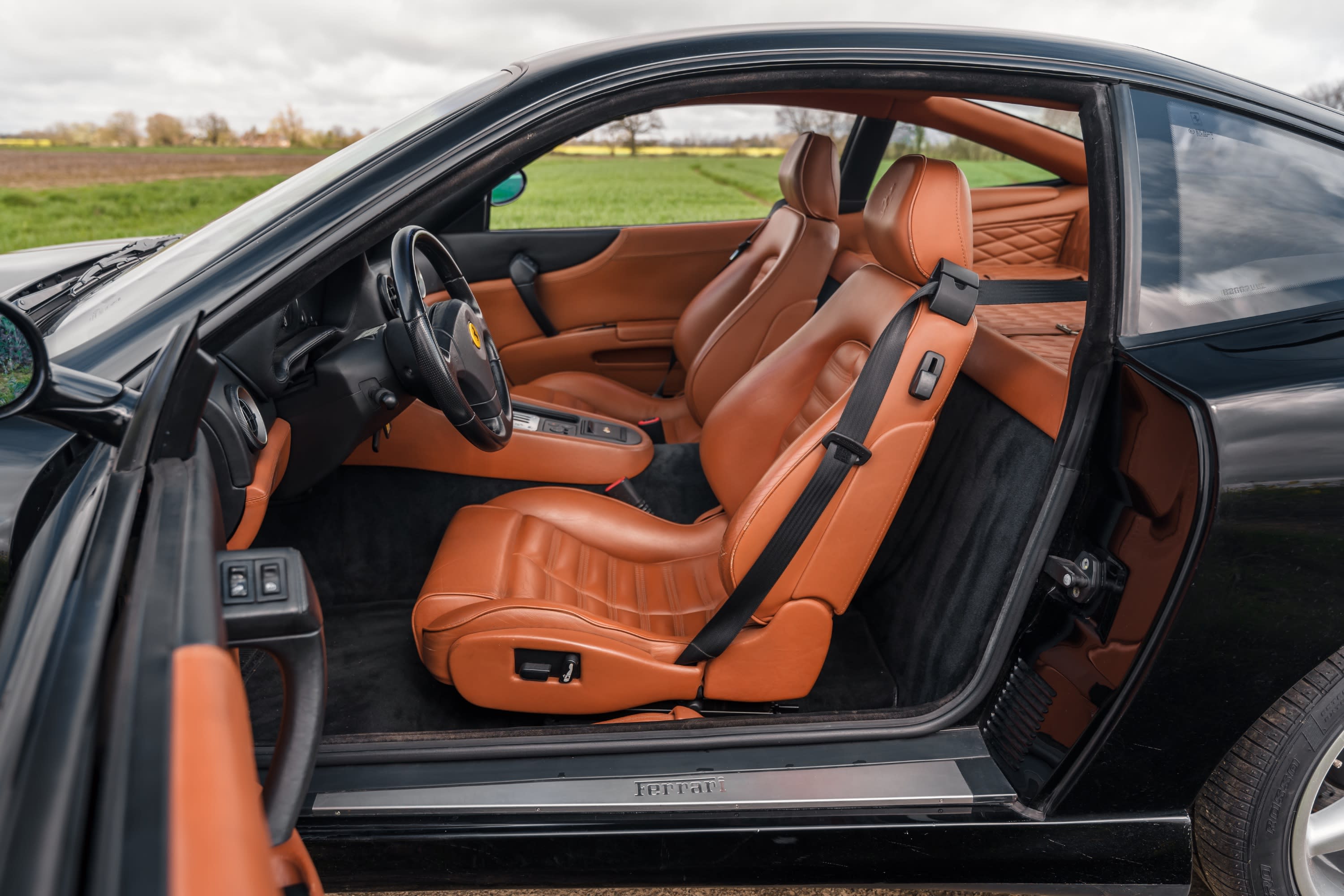 FERRARI 550   1998 occasion intérieur (1)