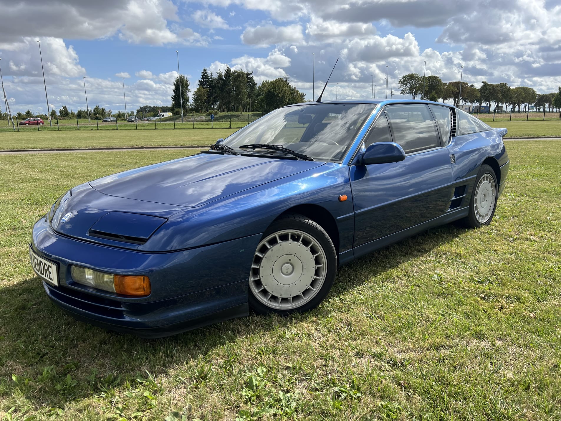 ALPINE A610 TURBO V6 TURBO 3 LITRES DISPONIBLE CARJAGER