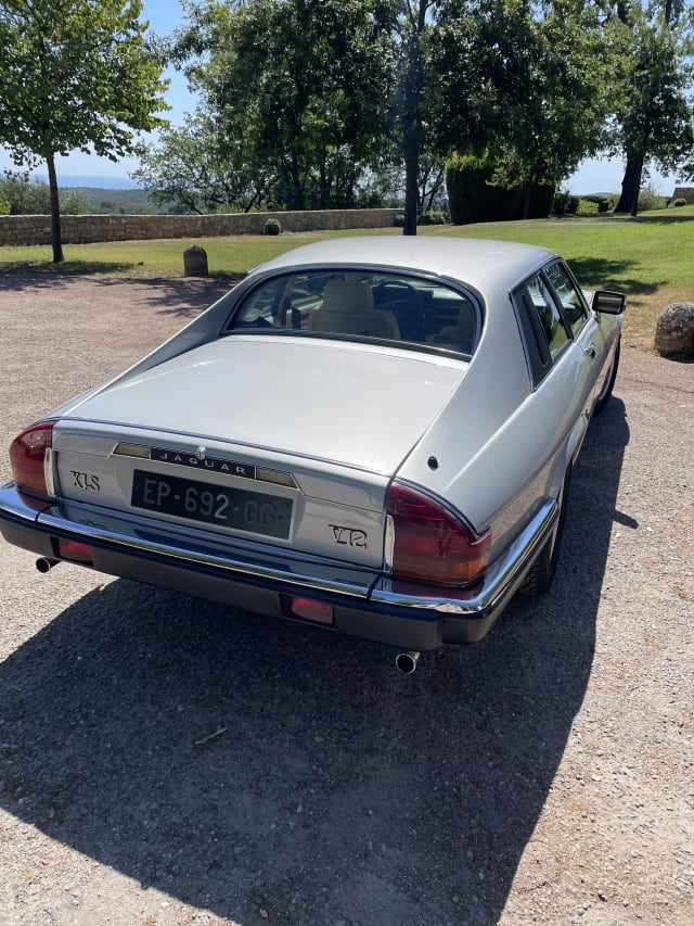 Jaguar Xj-s V12