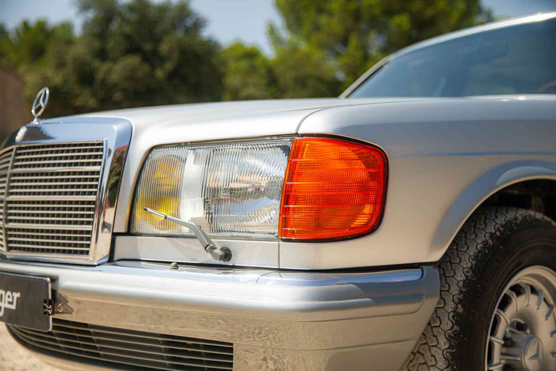 MERCEDES-BENZ 500 sel W126 1983