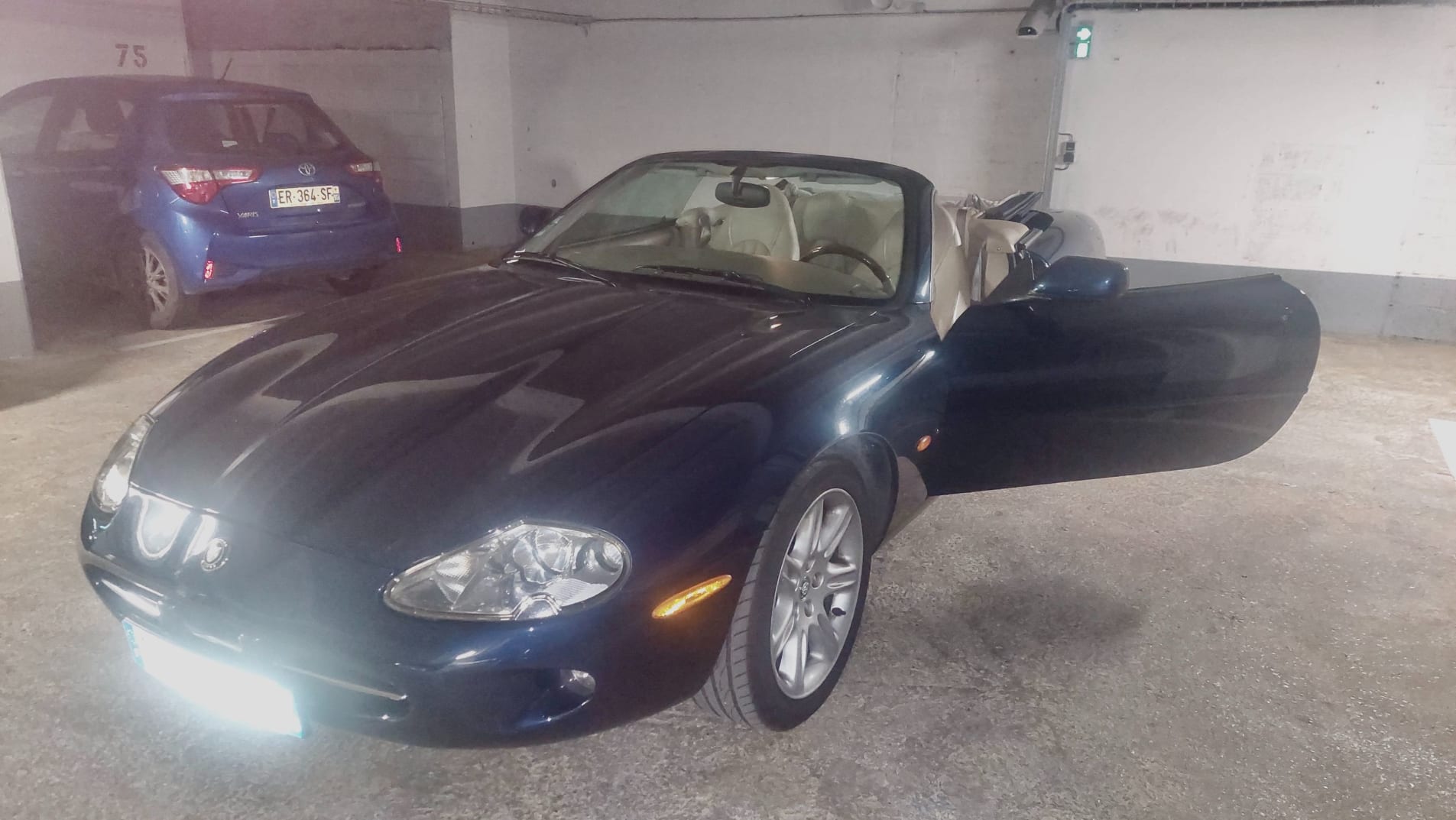 JAGUAR Xk8 x100 1998