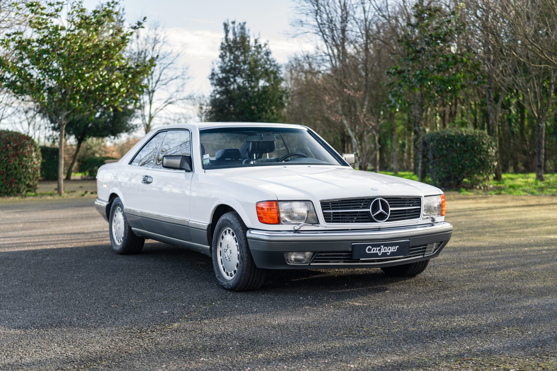 MERCEDES-BENZ 560 sec 1987