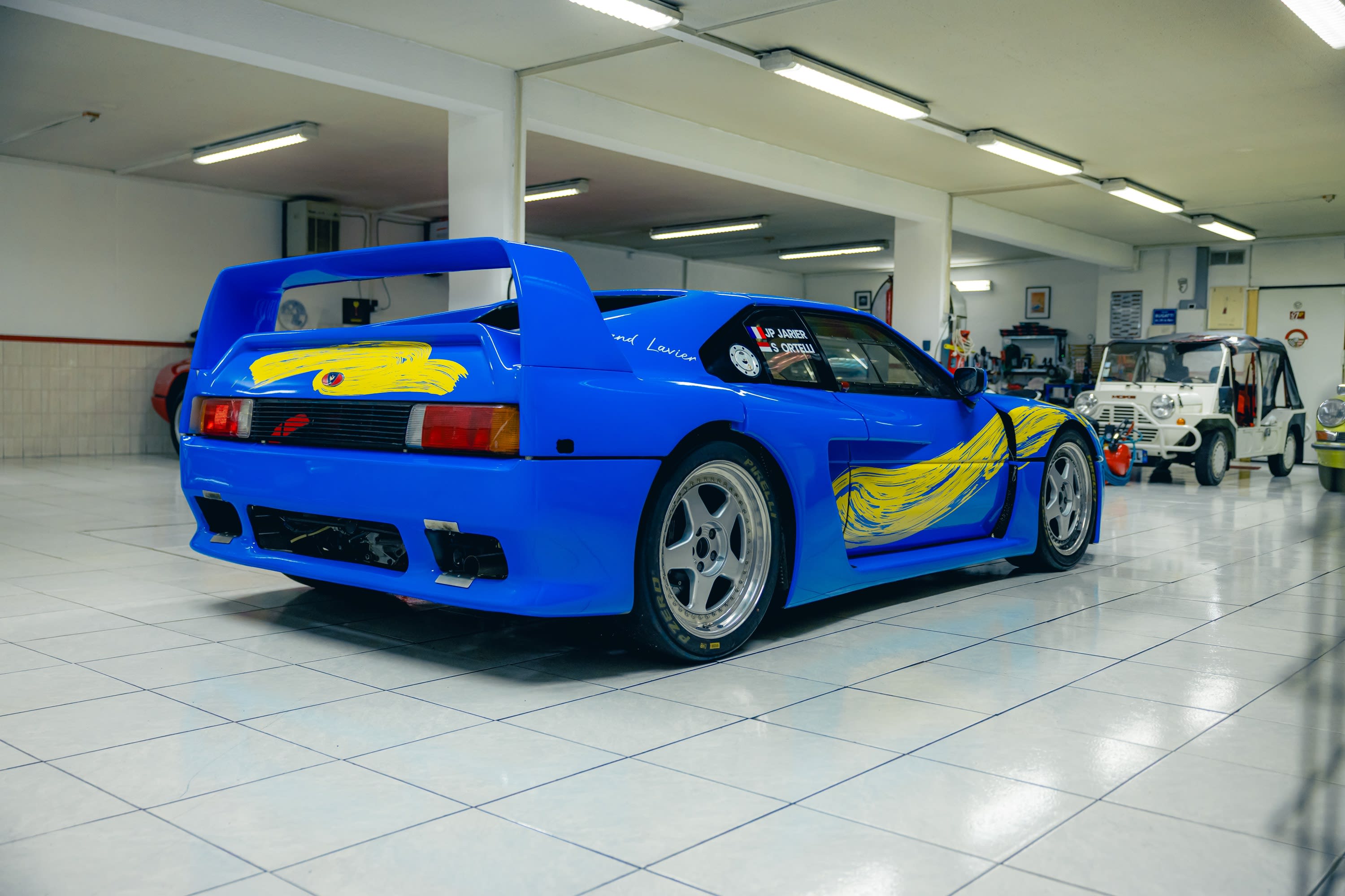 VENTURI 400 Gt Trophy #051 “bertrand Lavier”  1992 occasion extérieur (2)