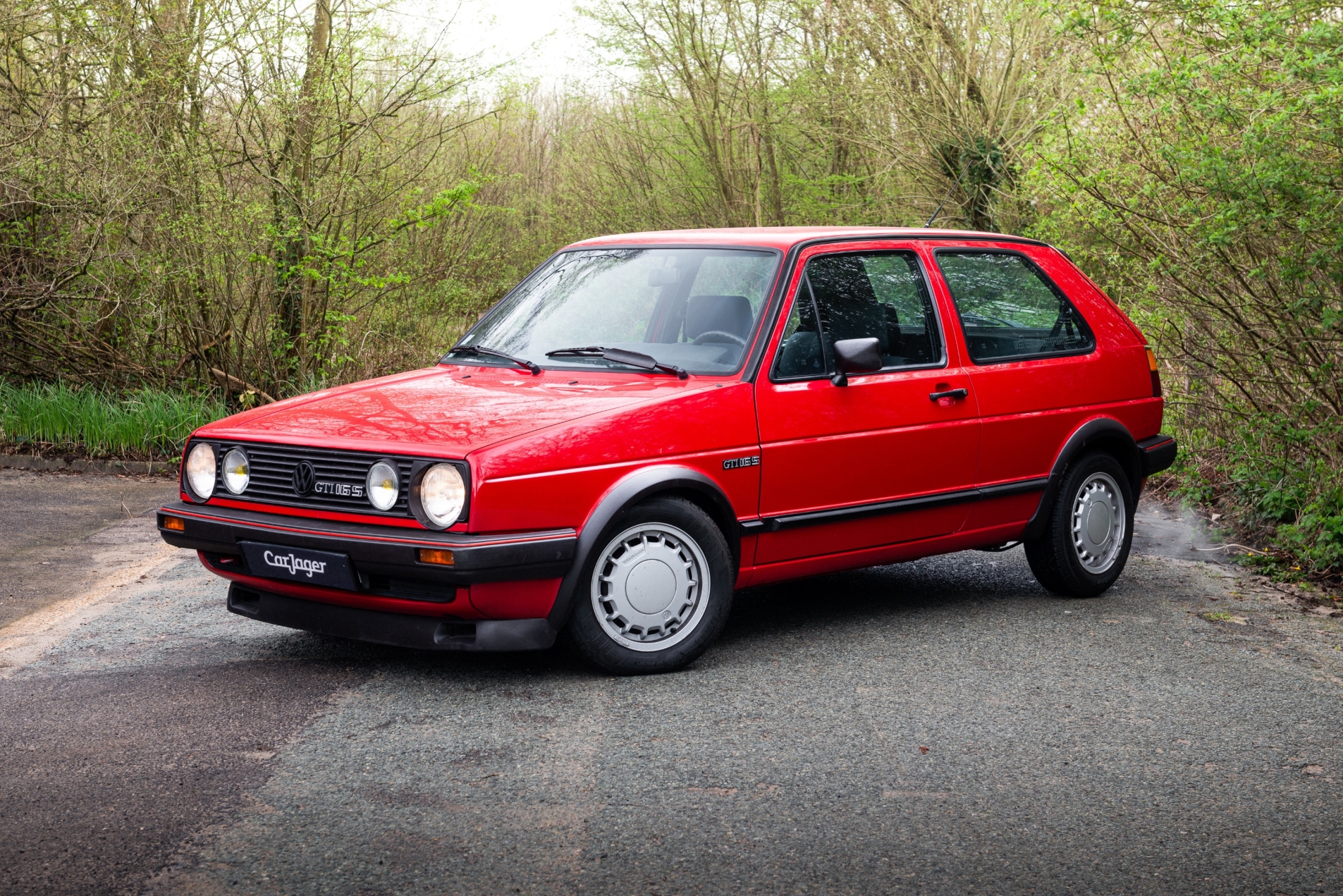 Photo VOLKSWAGEN Golf 2 GTI 16S 1986