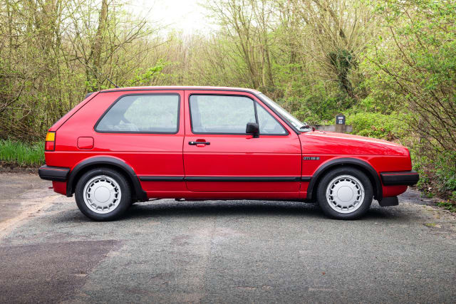 VOLKSWAGEN Golf Ii Gti 16s 1986 used