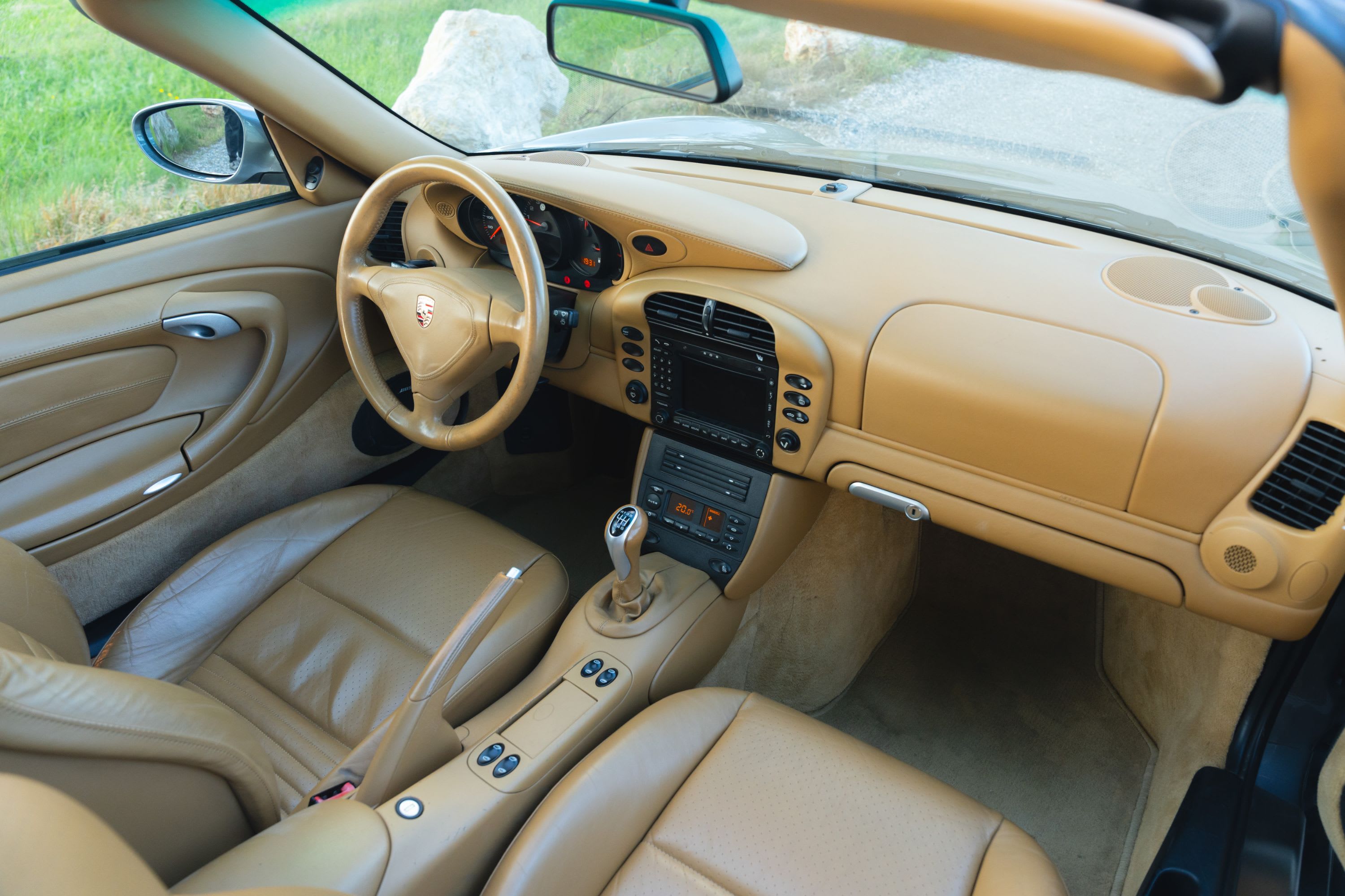 PORSCHE 911 996.2 Carrera 4s 2004 occasion intérieur (1)