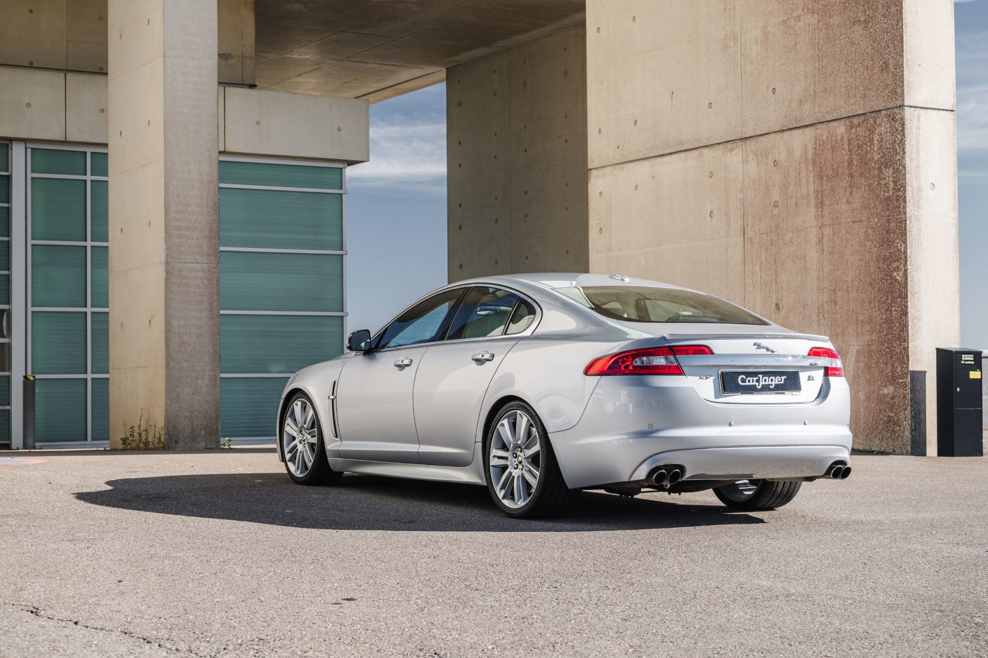 Jaguar Xf X250 R