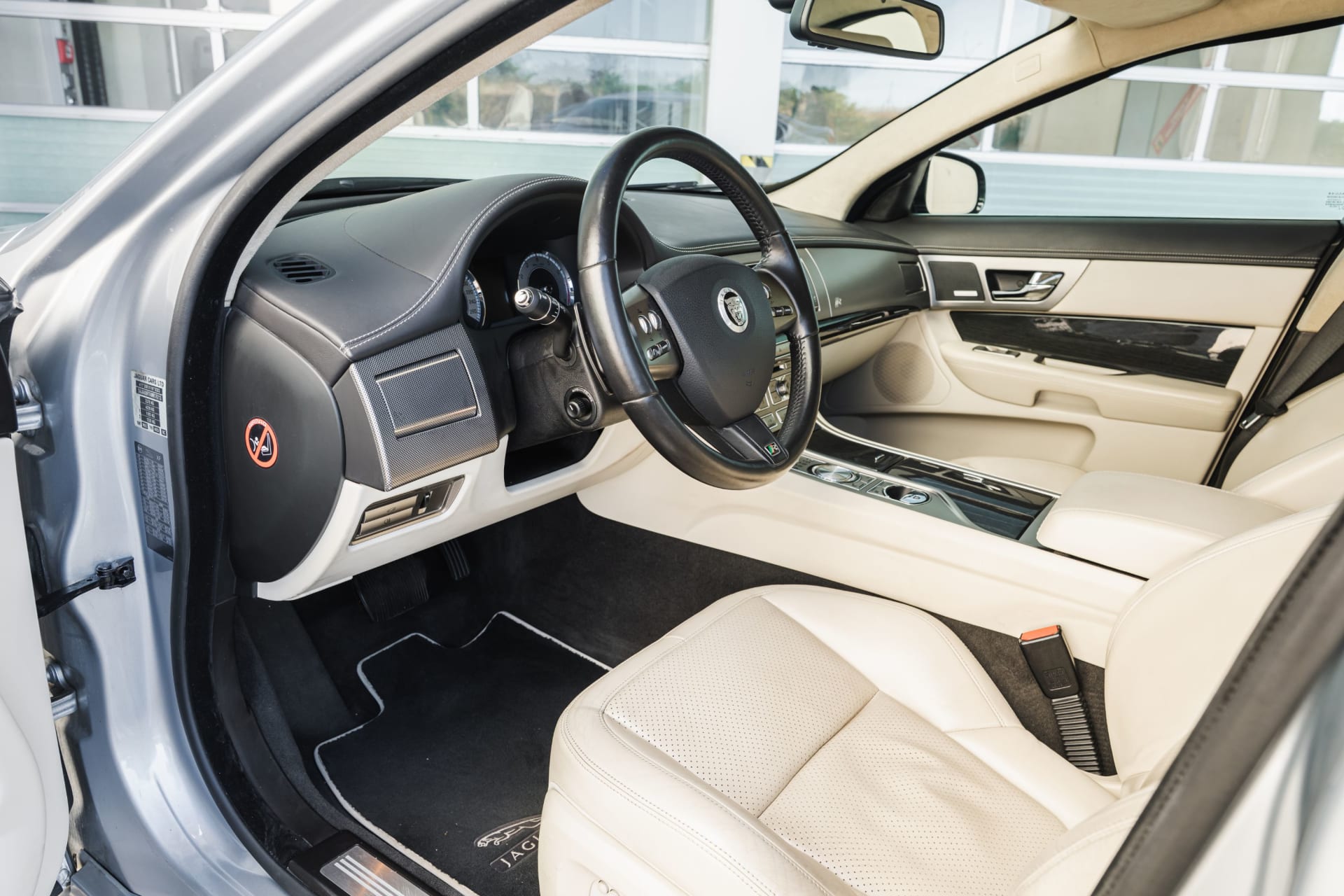 Jaguar Xf X250 R