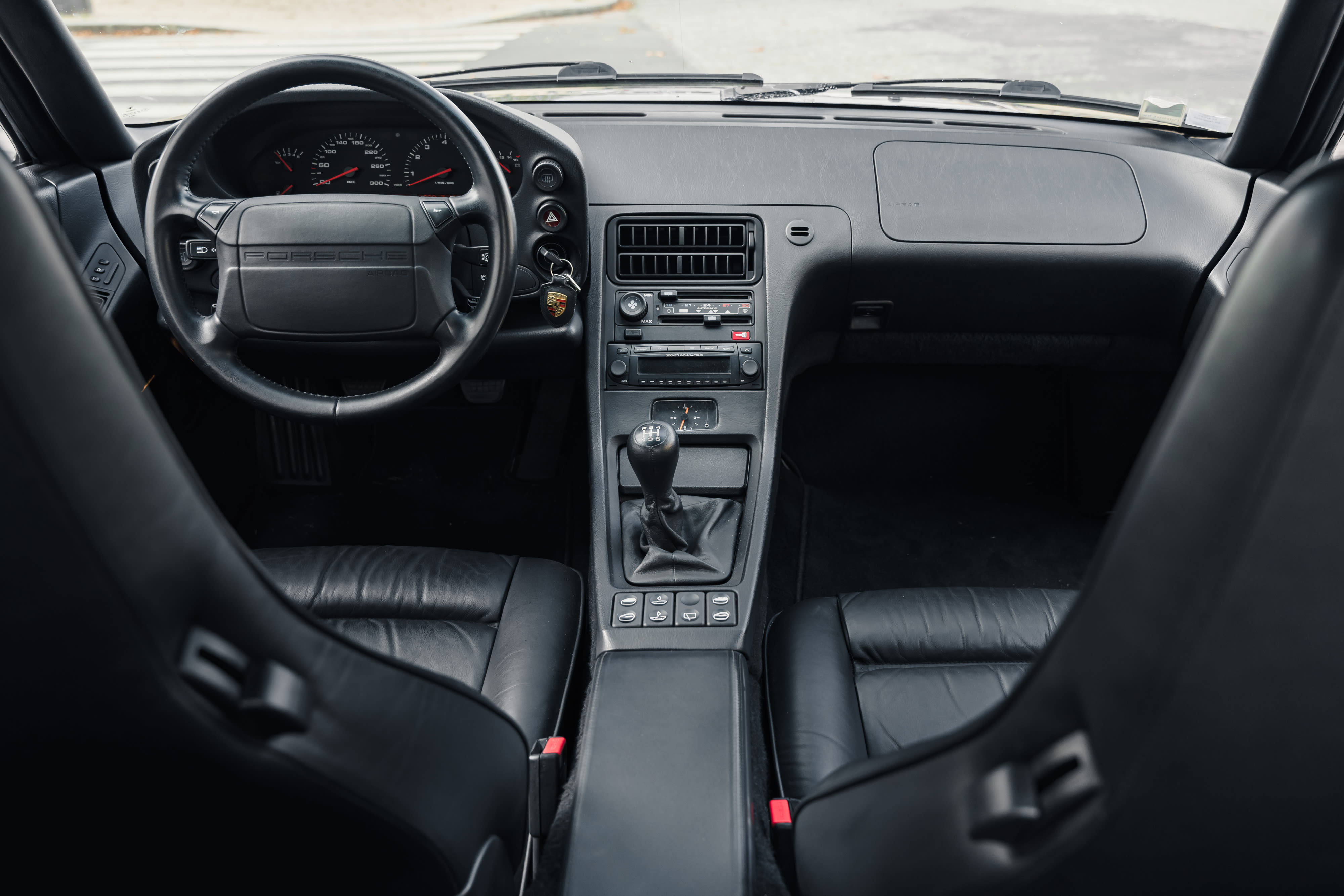 PORSCHE 928 Gts 1993 occasion intérieur (1)