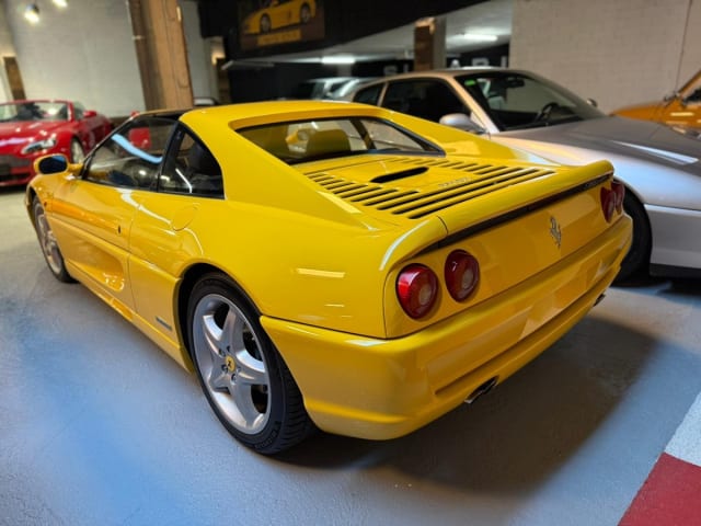Ferrari F355 Gts