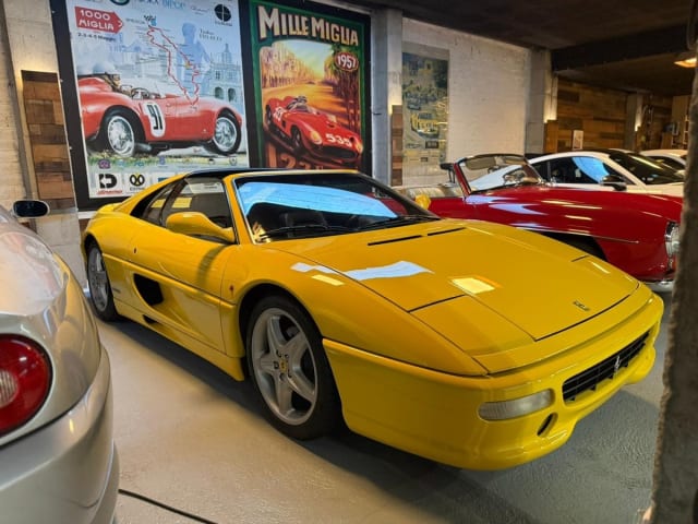 Ferrari F355 Gts