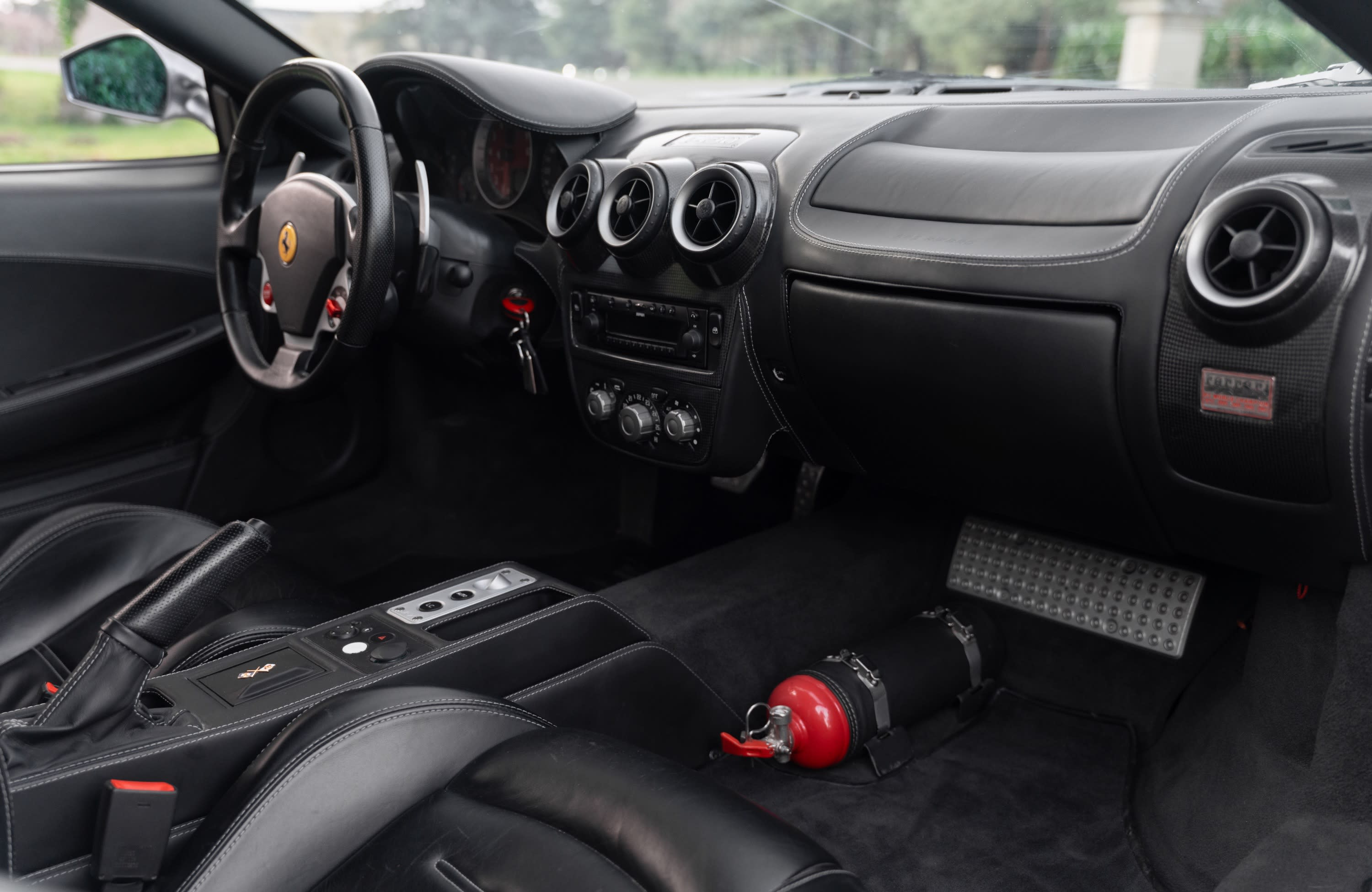 FERRARI F430 2005 occasion intérieur (1)