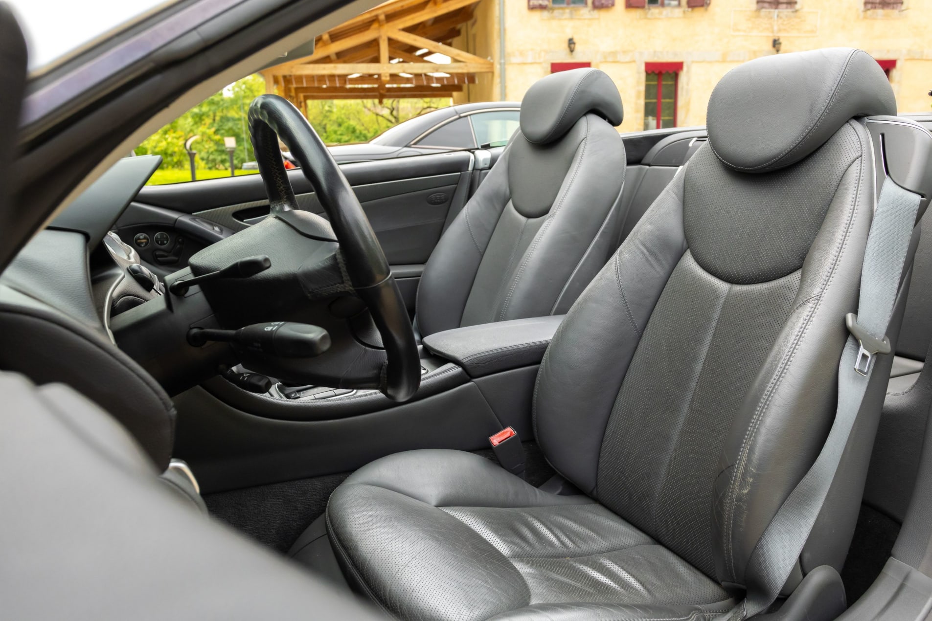 MERCEDES-BENZ Sl 500 2002