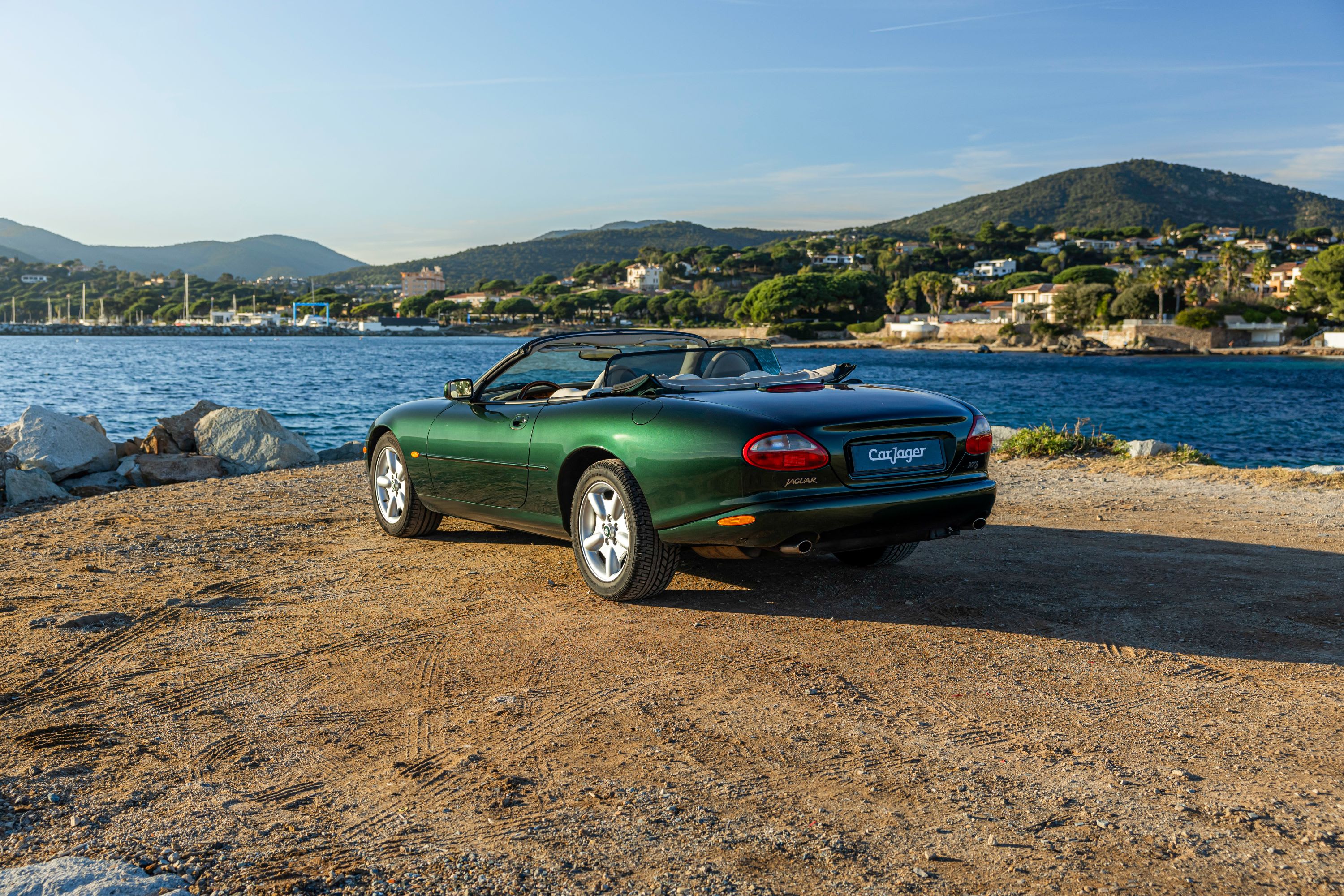 JAGUAR Xk8  4.0 1998 occasion extérieur (2)