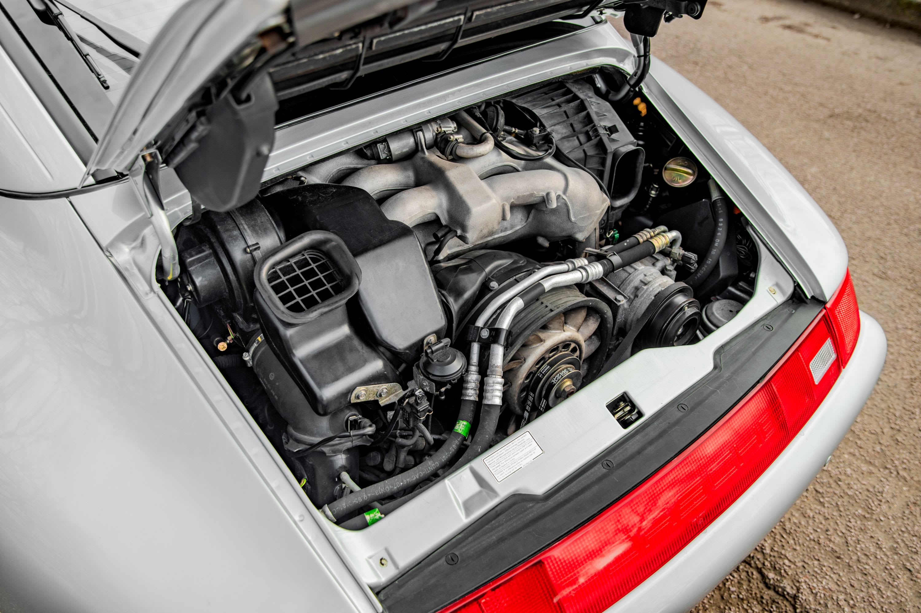 PORSCHE 911 993 Targa 1996 occasion mécanique (1)