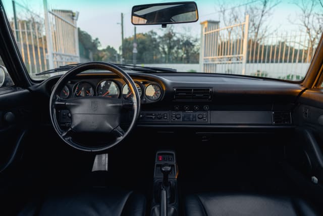 Porsche 911 993 Carrera