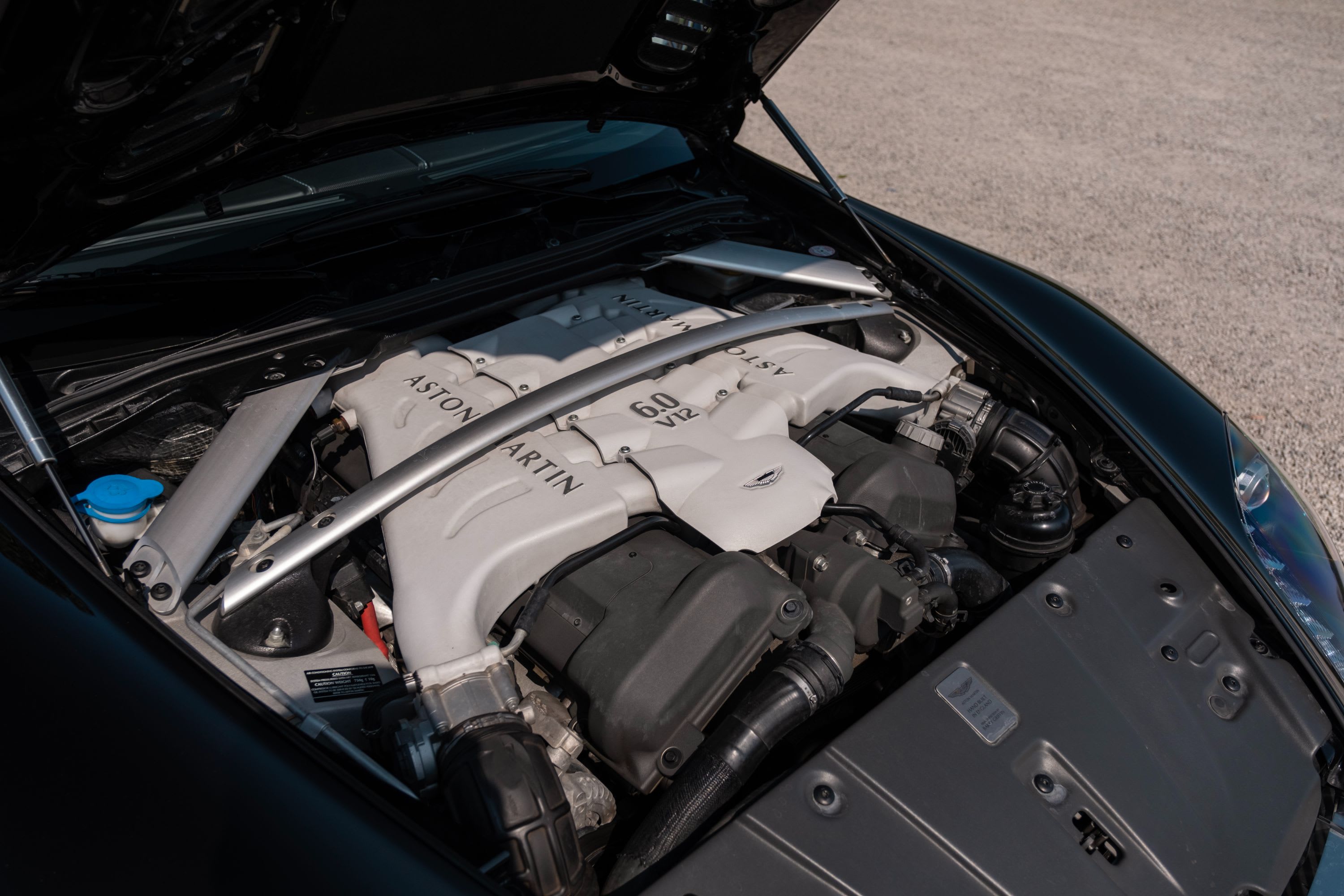 ASTON MARTIN Vantage V12 Bvm 2009 occasion mécanique (1)