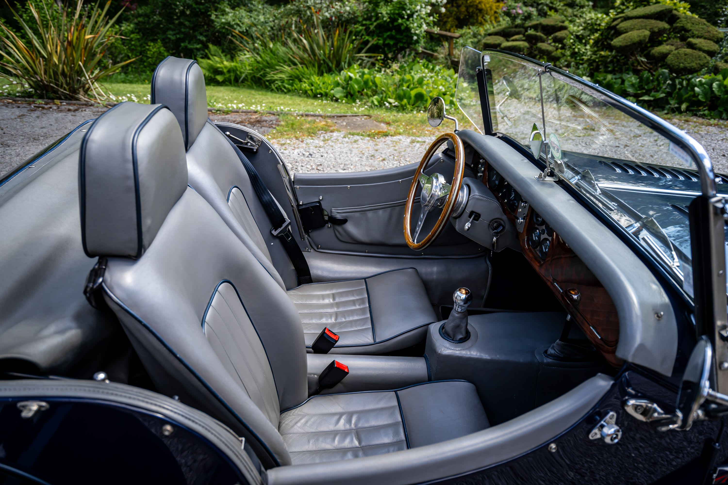 MORGAN Plus 4 1997 1997 occasion intérieur (1)