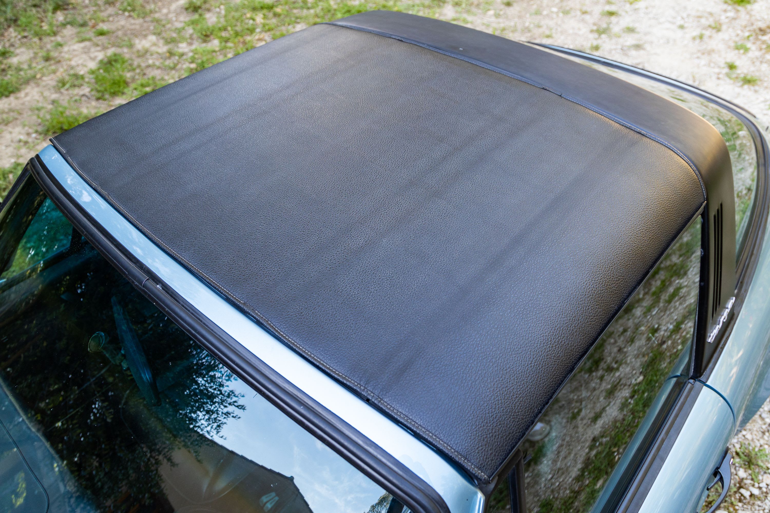 PORSCHE 911 3.0 Sc Targa 1981 used video (1)