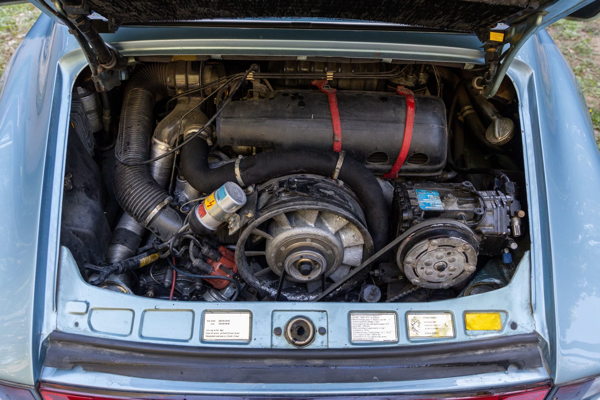 PORSCHE 911 3.0 Sc Targa 1981 used mechanical (1)