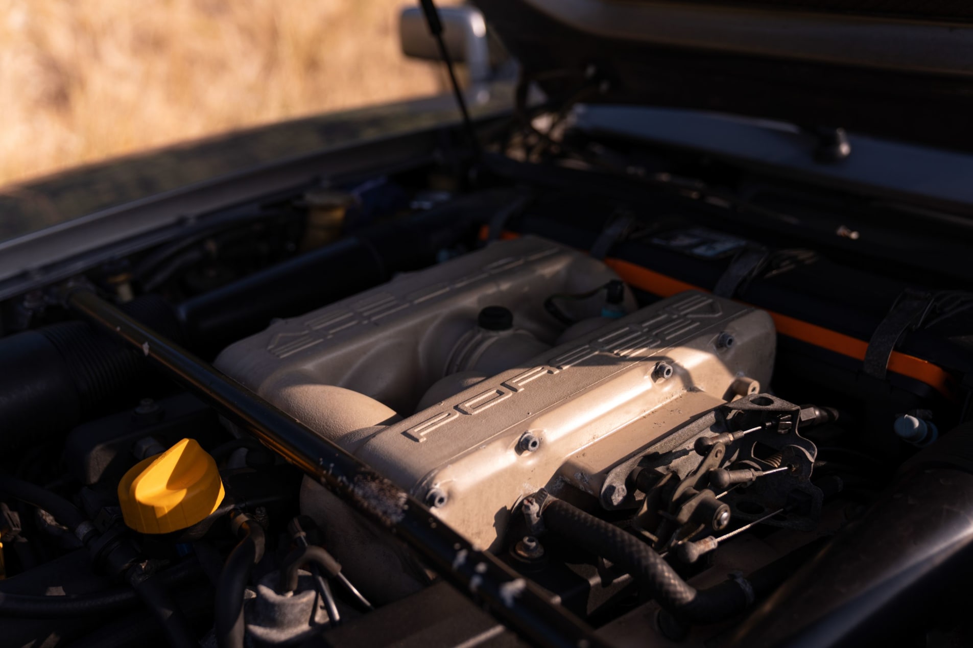 PORSCHE 928  S4 1988