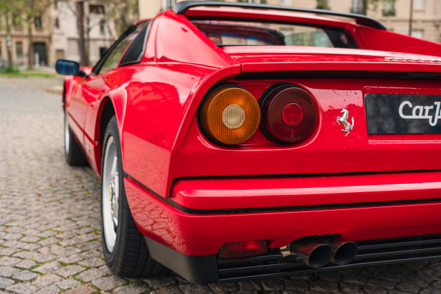 FERRARI 328   1988 occasion