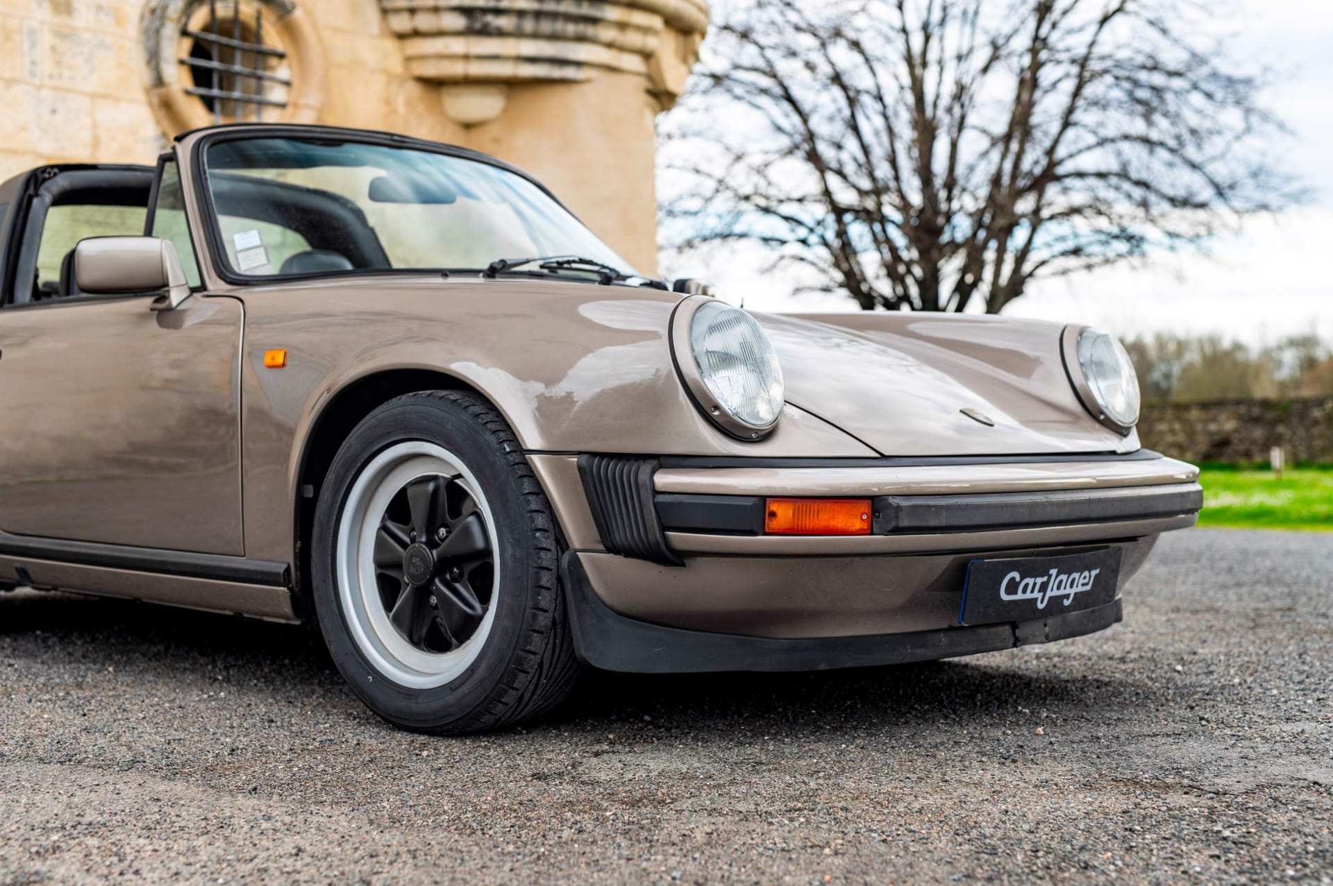 PORSCHE 911 3.0 Sc Targa 1981 occasion détails (1)