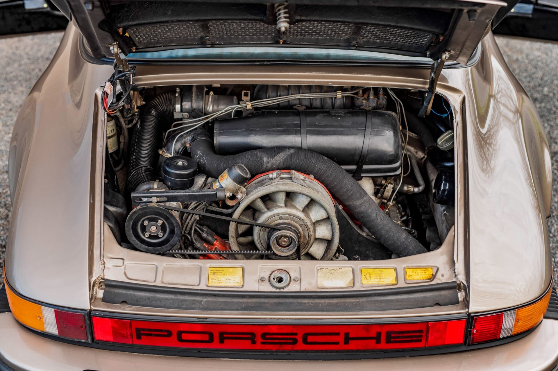 PORSCHE 911 3.0 Sc Targa 1981 occasion mécanique (1)