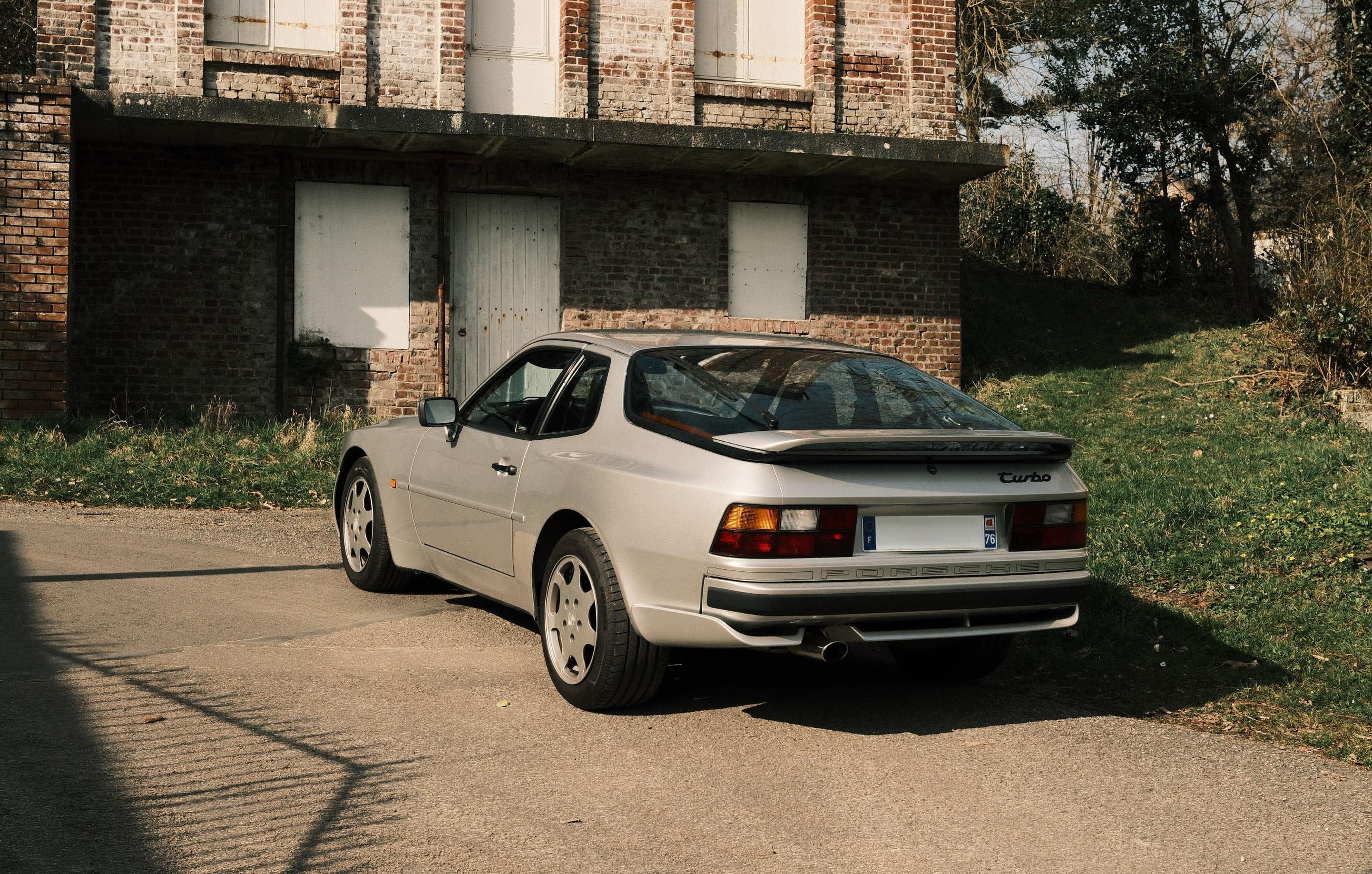 PORSCHE 944  Turbo 1990 occasion extérieur (2)
