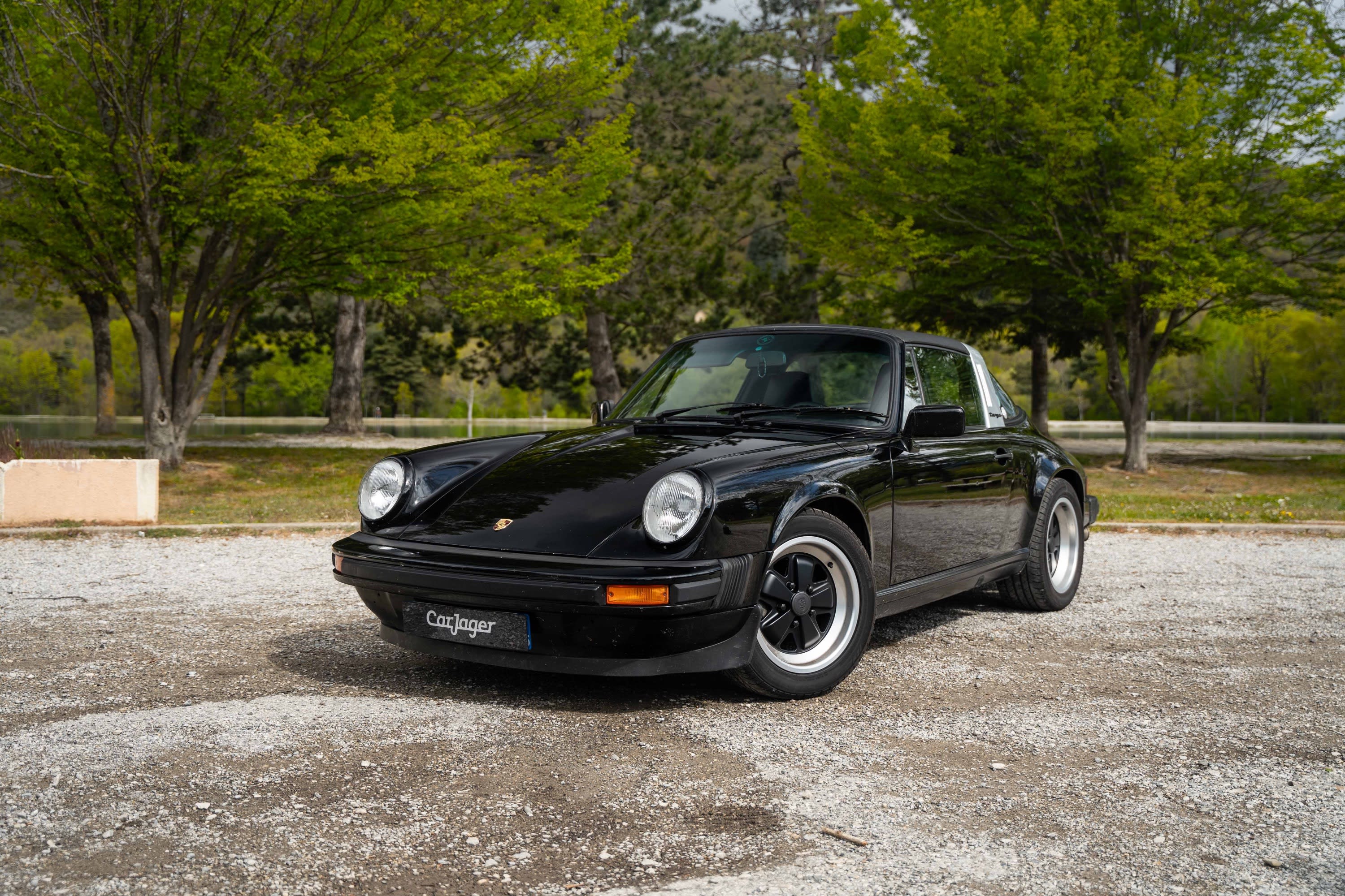 Porsche 911 Carrera 3.2 Targa G50 
