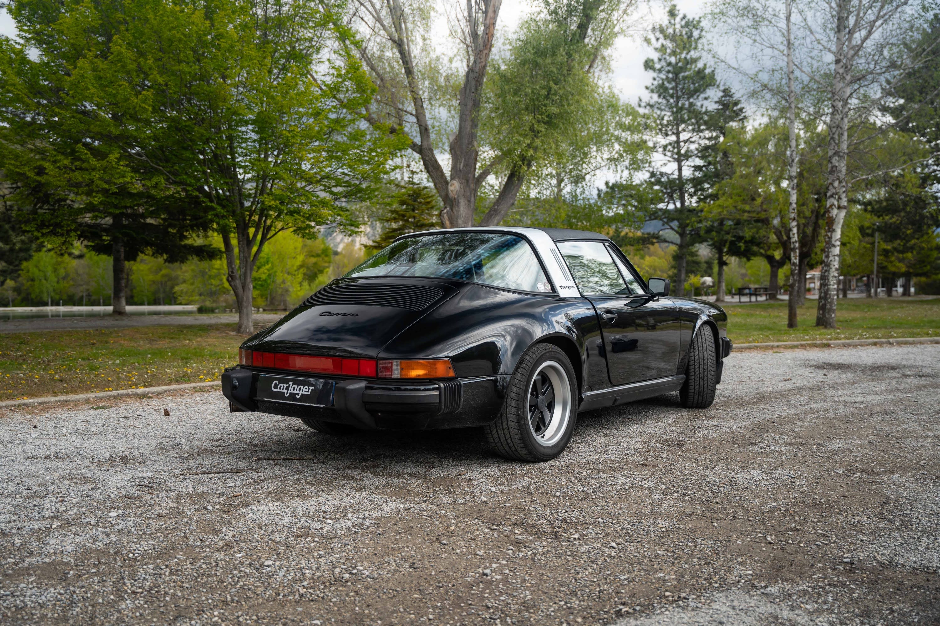 Porsche 911 Carrera 3.2 Targa G50 