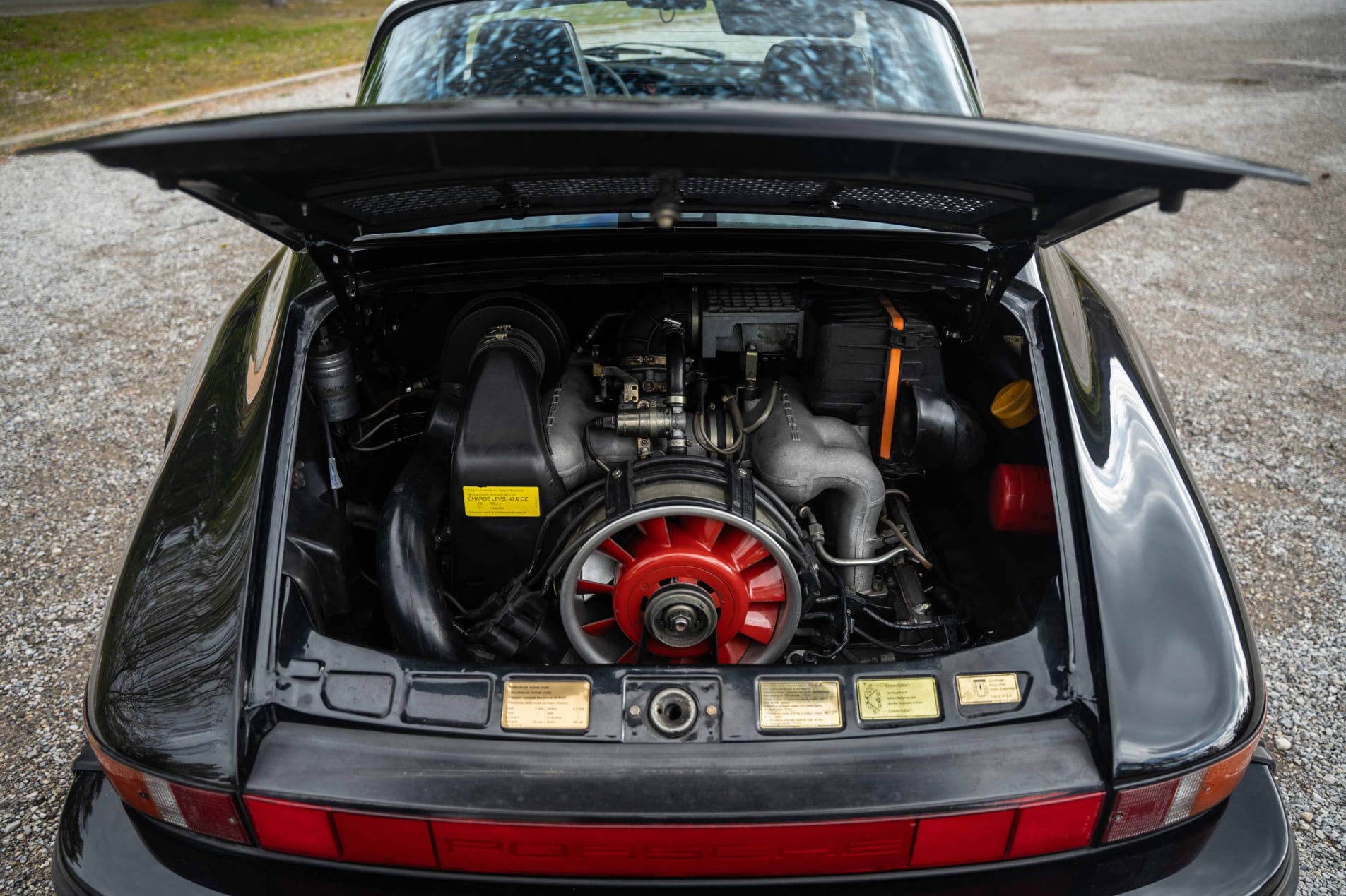 PORSCHE 911 Carrera 3.2 Targa G50 1987